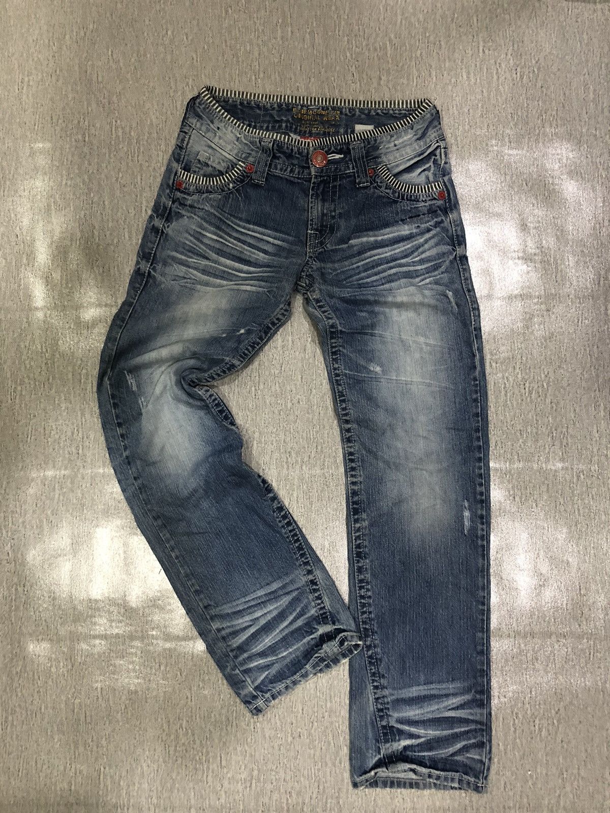 Japanese Brand Japan brand blue moon distressed denim Size US 30 / EU 46 - 12 Thumbnail