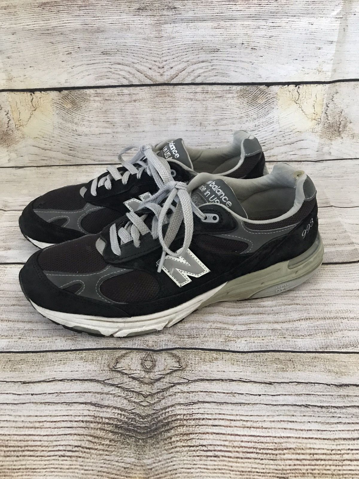 New Balance New Balance 993 Men’s Sneakers Wide Width Black Gray USA