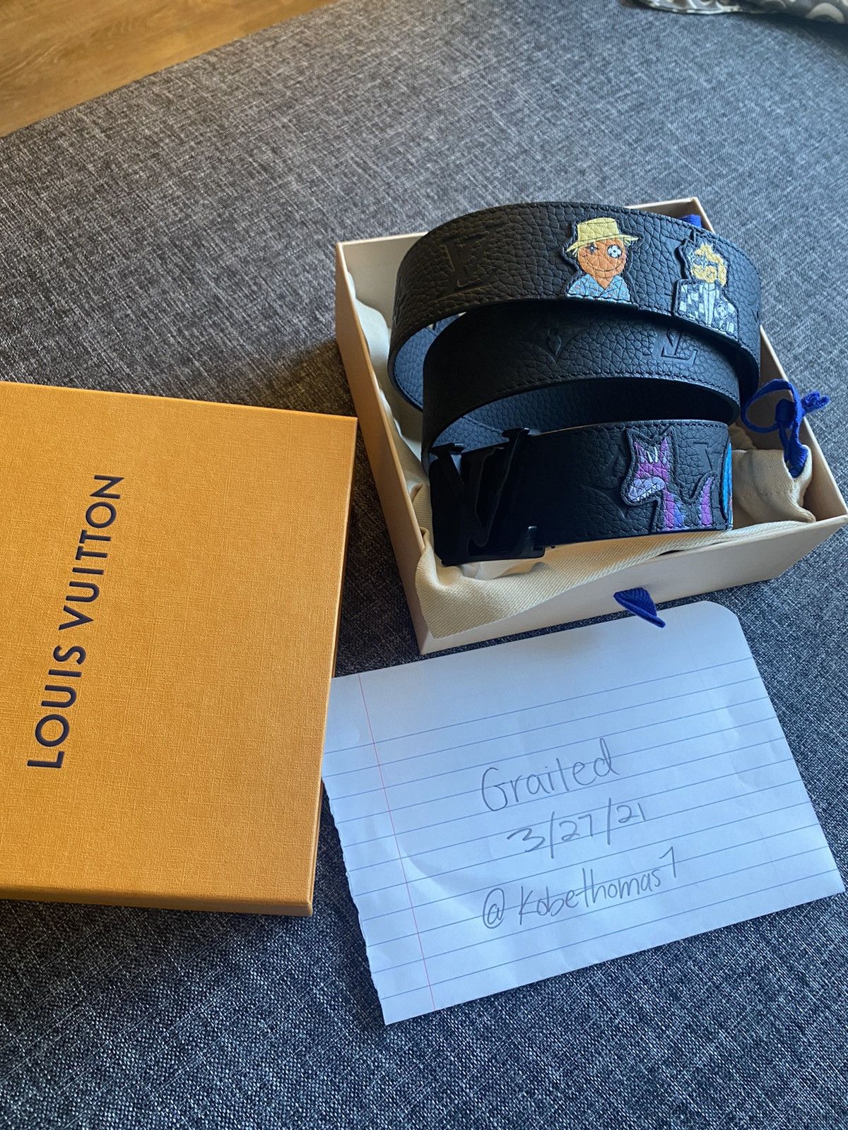 Louis Vuitton LV SHAPE 40MM REVERSIBLE TAURILLON PUPPETS BELT