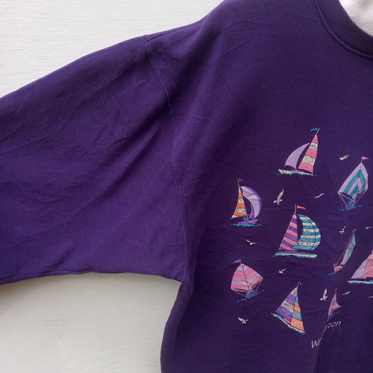 Vintage Washington hawaii day island peterpan neck sweatshirt Size US L / EU 52-54 / 3 - 4 Thumbnail