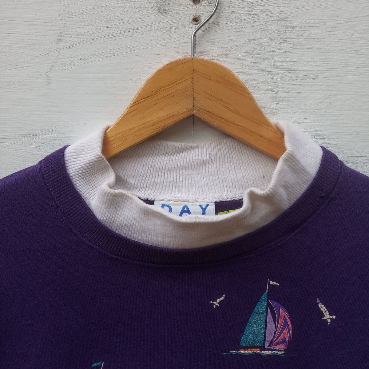 Vintage Washington hawaii day island peterpan neck sweatshirt Size US L / EU 52-54 / 3 - 3 Thumbnail