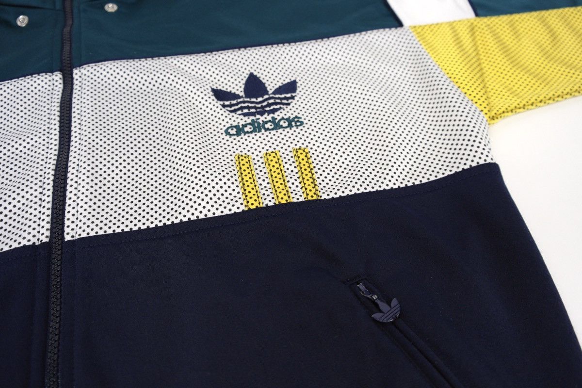 Adidas Adidas Vintage 90s Zip Track Top Big Logo Size US S / EU 44-46 / 1 - 7 Thumbnail