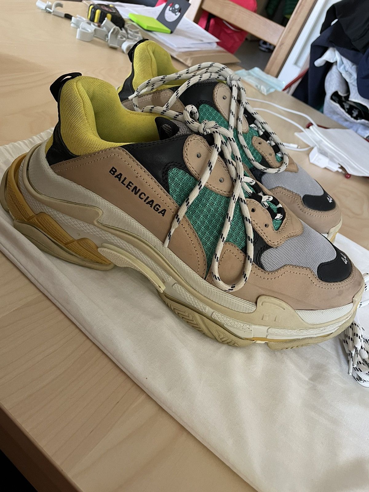 Balenciaga Balenciaga Triple S beige green yellow (2018 reissue