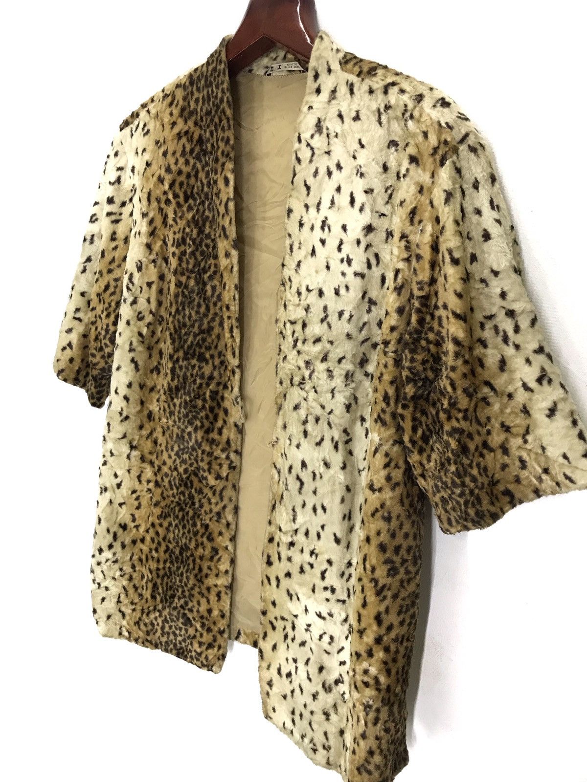 Sanjuro Velvet leapord cheetah kimono