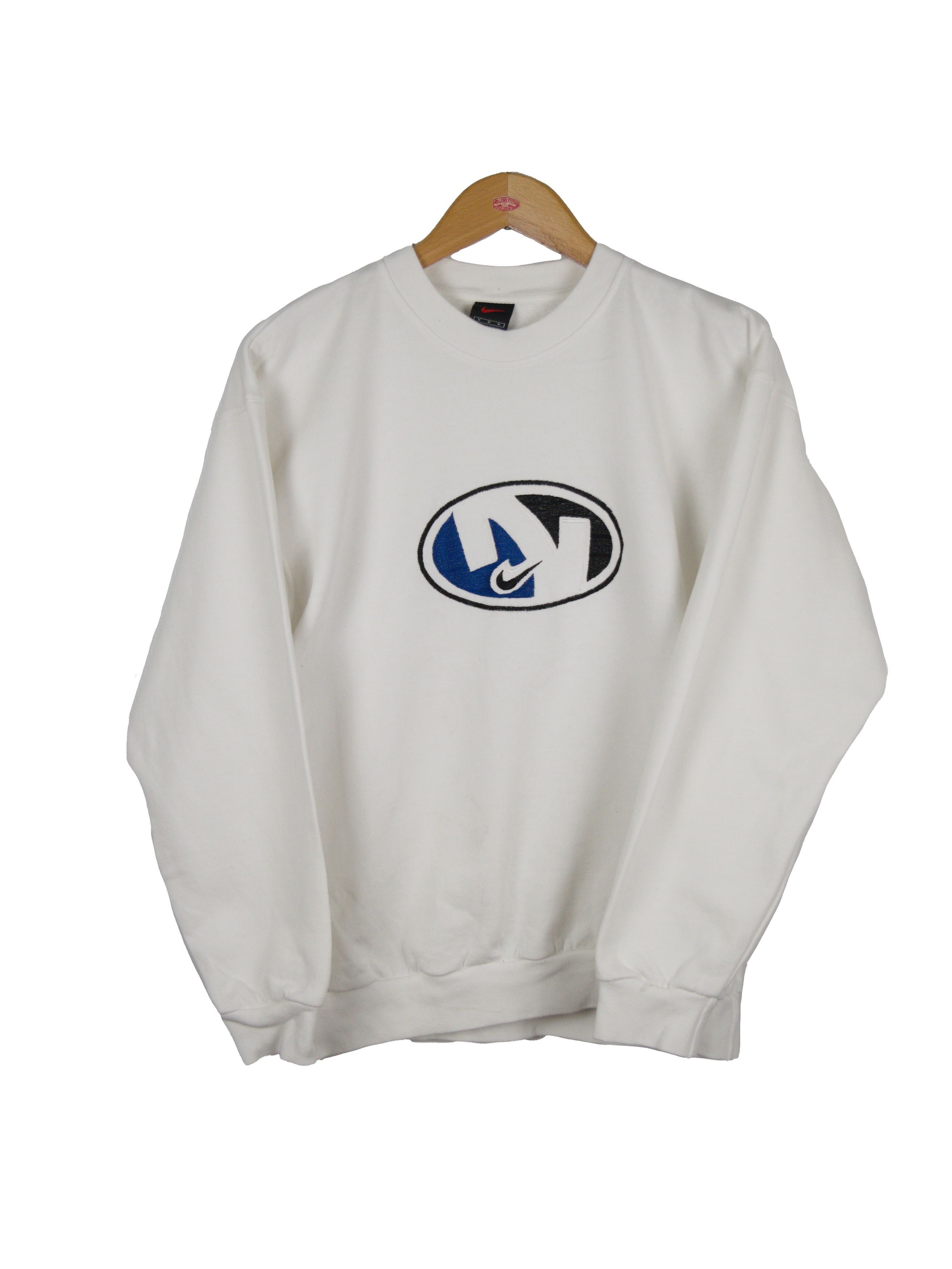 Nike Vintage nike sweatshirt big embroidered logo 90s tag Size US S / EU 44-46 / 1 - 1 Thumbnail