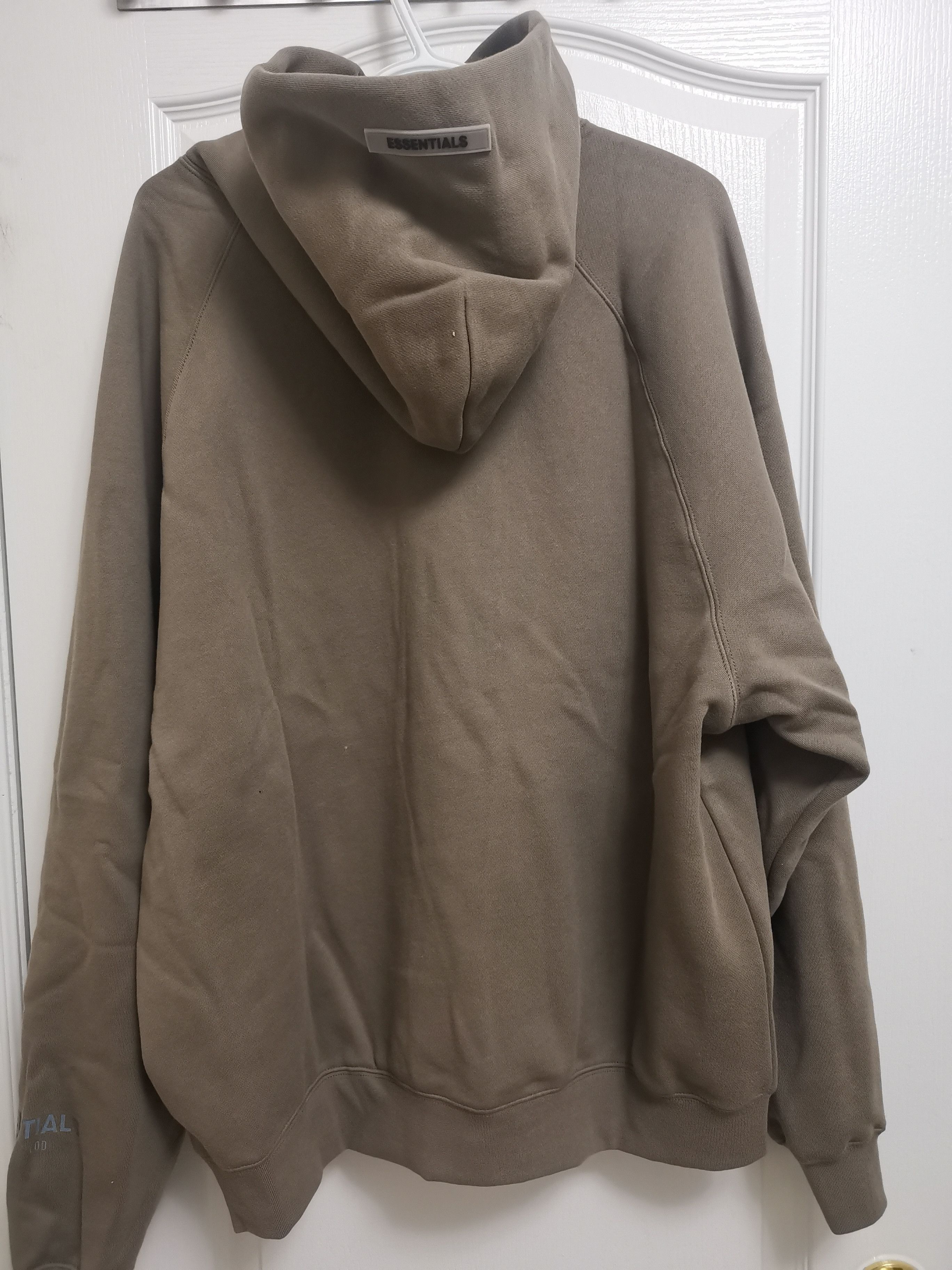 Fear of God Fear Of God Essentials Taupe Hoodie Size US L / EU 52-54 / 3 - 6 Thumbnail