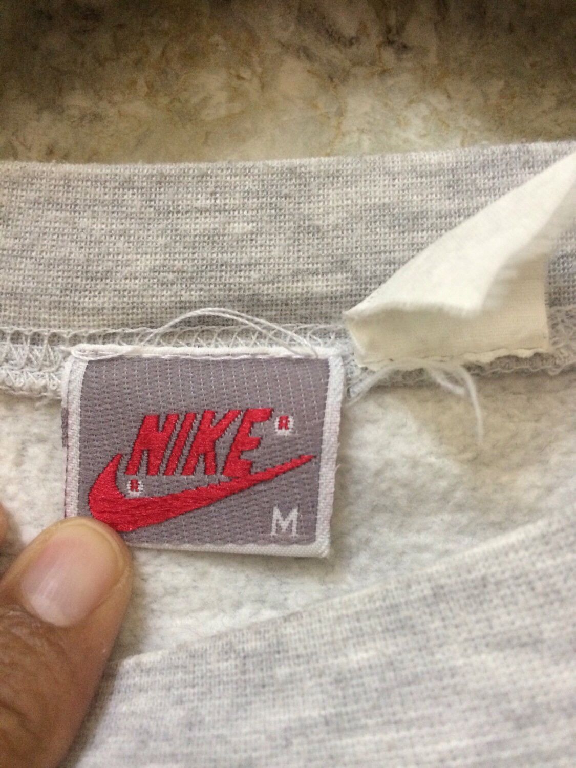 Nike VINTAGE NIKE AIR JORDAN SWEATSHIRT JUMP MAN DESIGN RARE Size US S / EU 44-46 / 1 - 3 Thumbnail