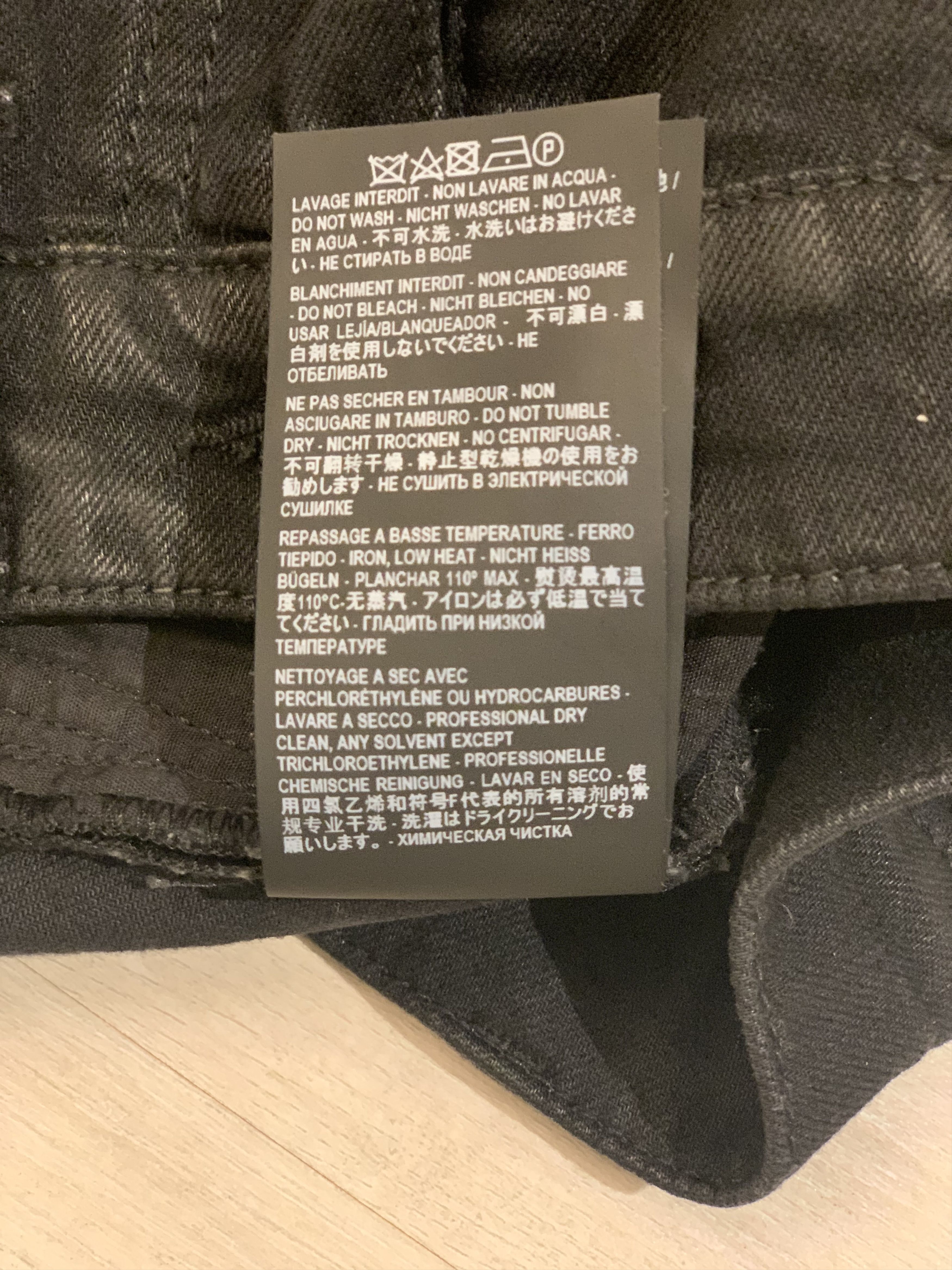 Saint Laurent Paris Saint Laurent D24 size 29 | Grailed