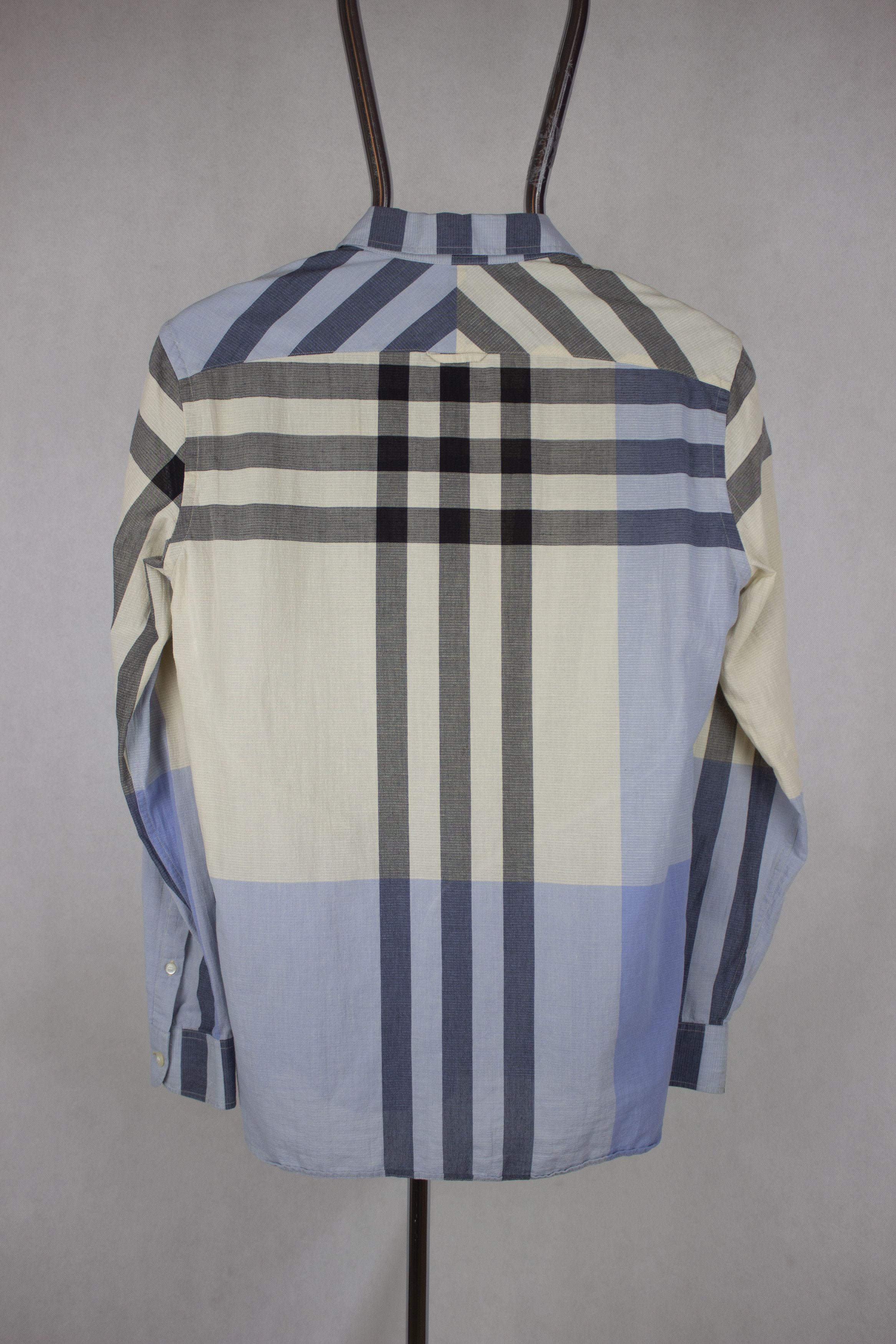 Burberry Burberry Shirt Size US XS / EU 42 / 0 - 3 Thumbnail