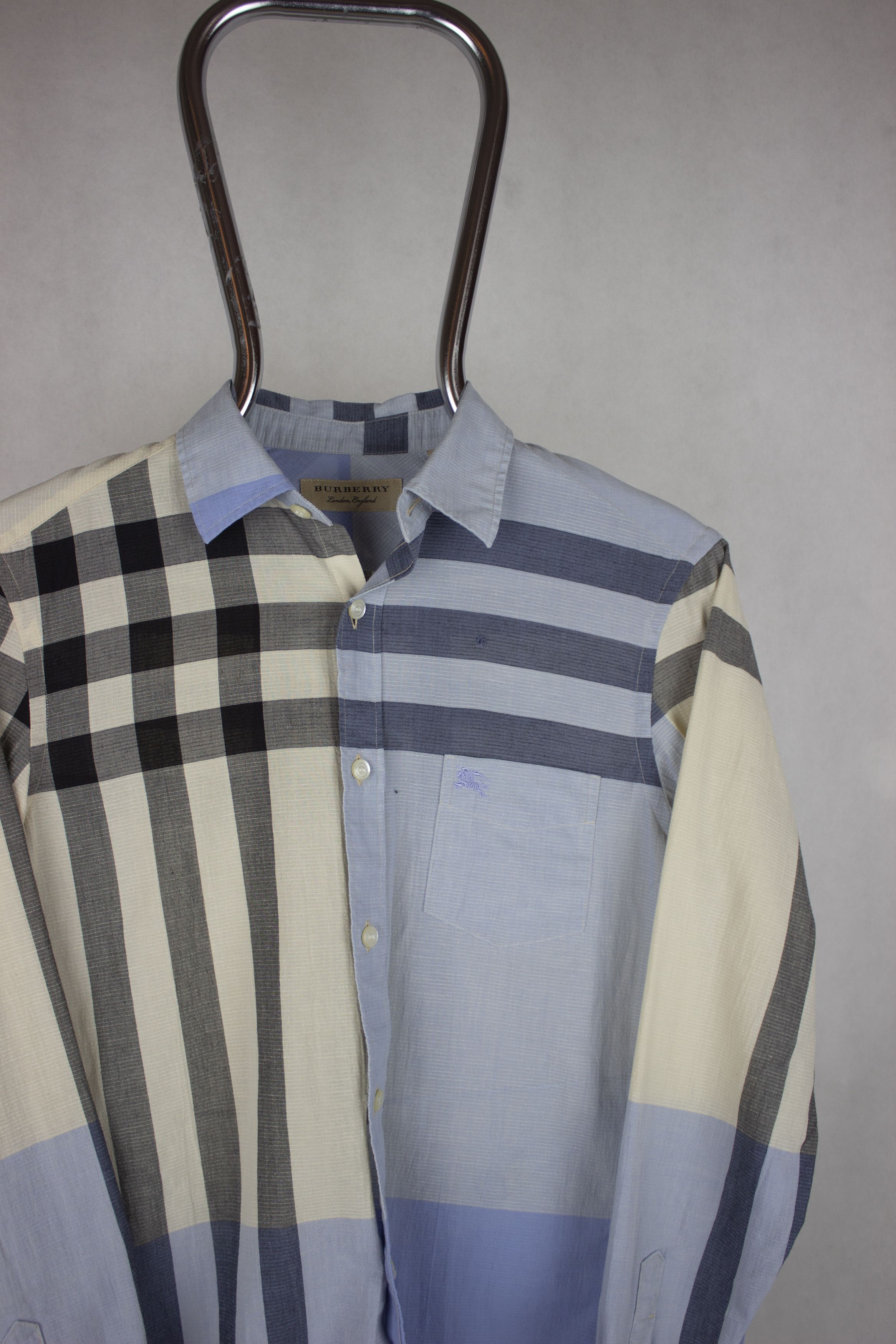 Burberry Burberry Shirt Size US XS / EU 42 / 0 - 2 Thumbnail