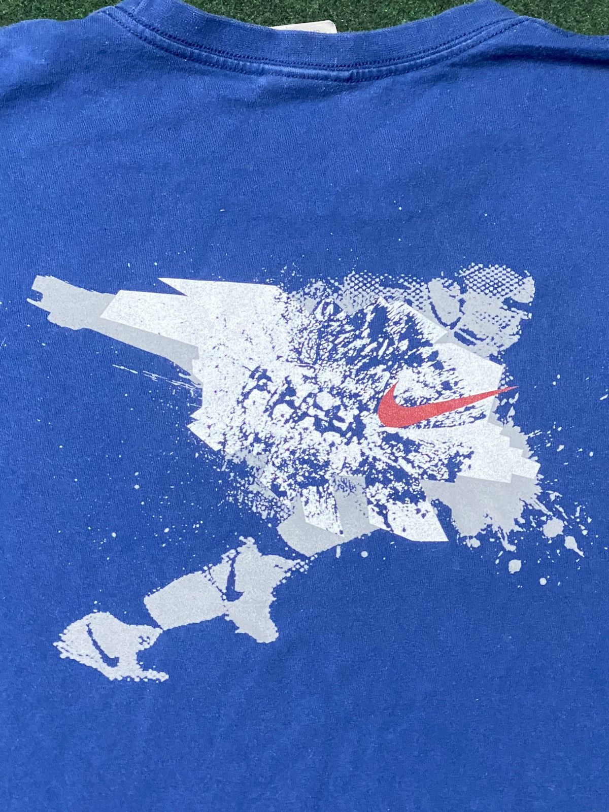 Nike Vintage Y2K Football Long Sleeve Tee Size US XXL / EU 58 / 5 - 5 Thumbnail
