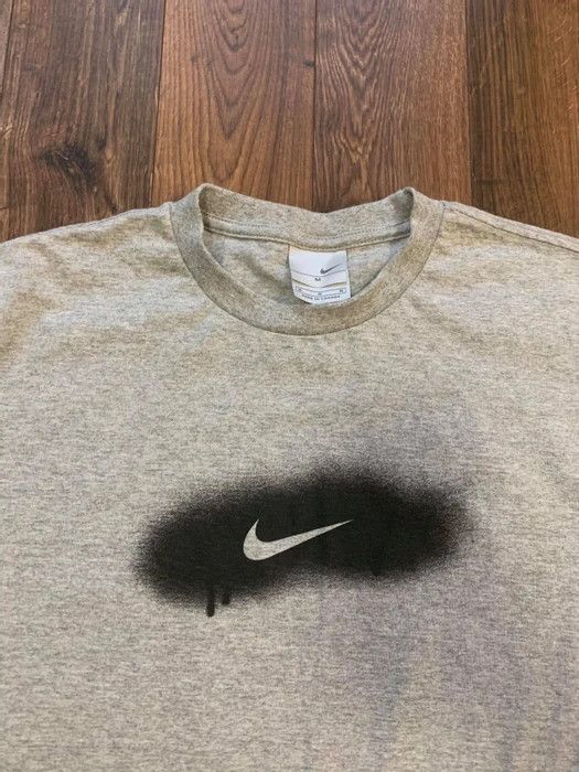 Nike 2000s nike spray paint shirt Grailed