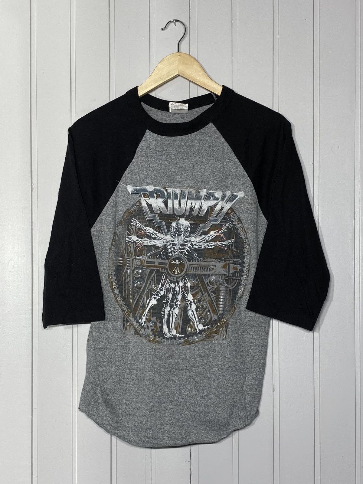 Band Tees 1985 Triumph Thunder World Tour Raglan Size US L / EU 52-54 / 3 - 1 Thumbnail