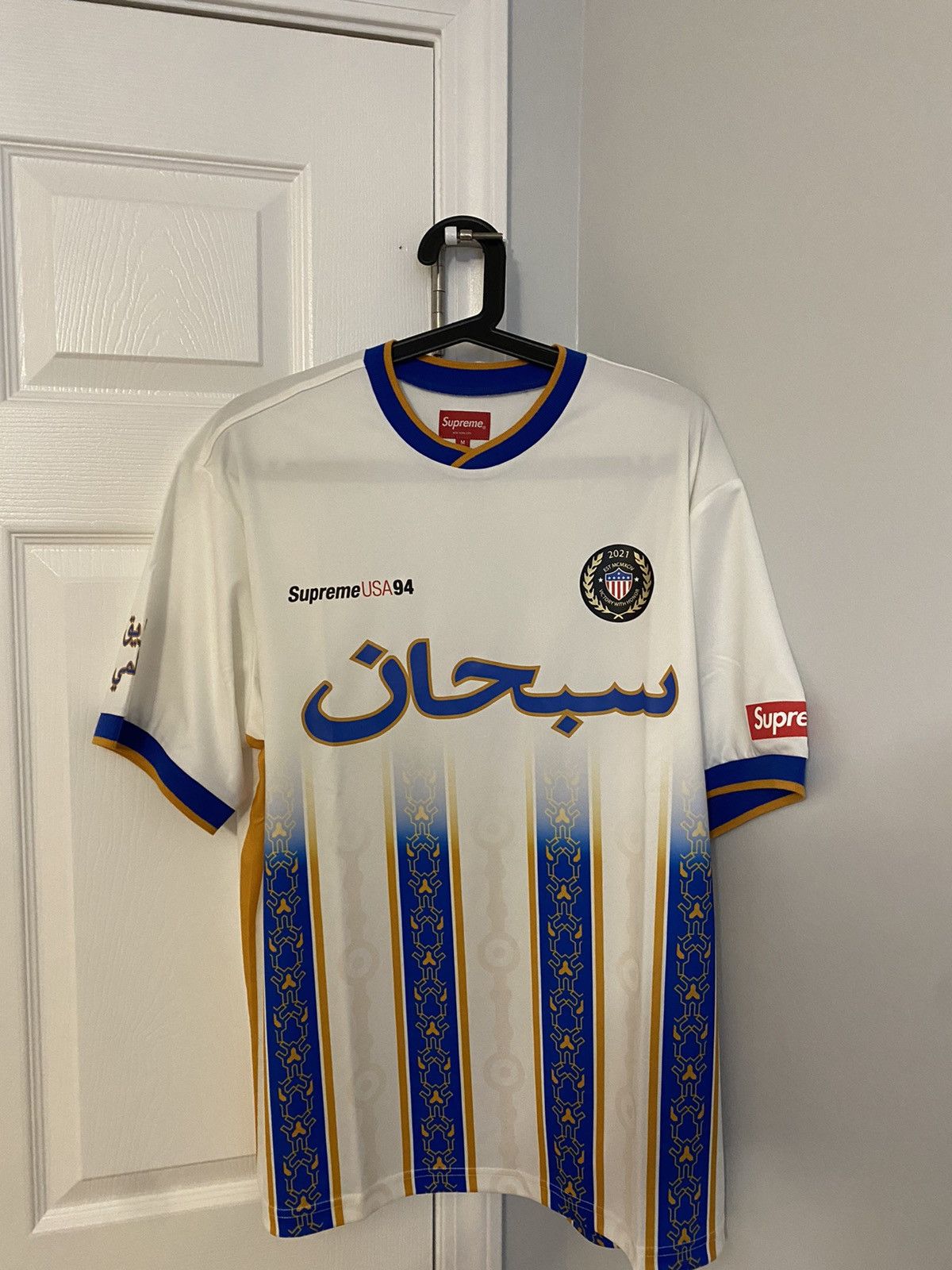 お歳暮 ウェア 21ss supreme arabic logo soccer jersey ウェア - www