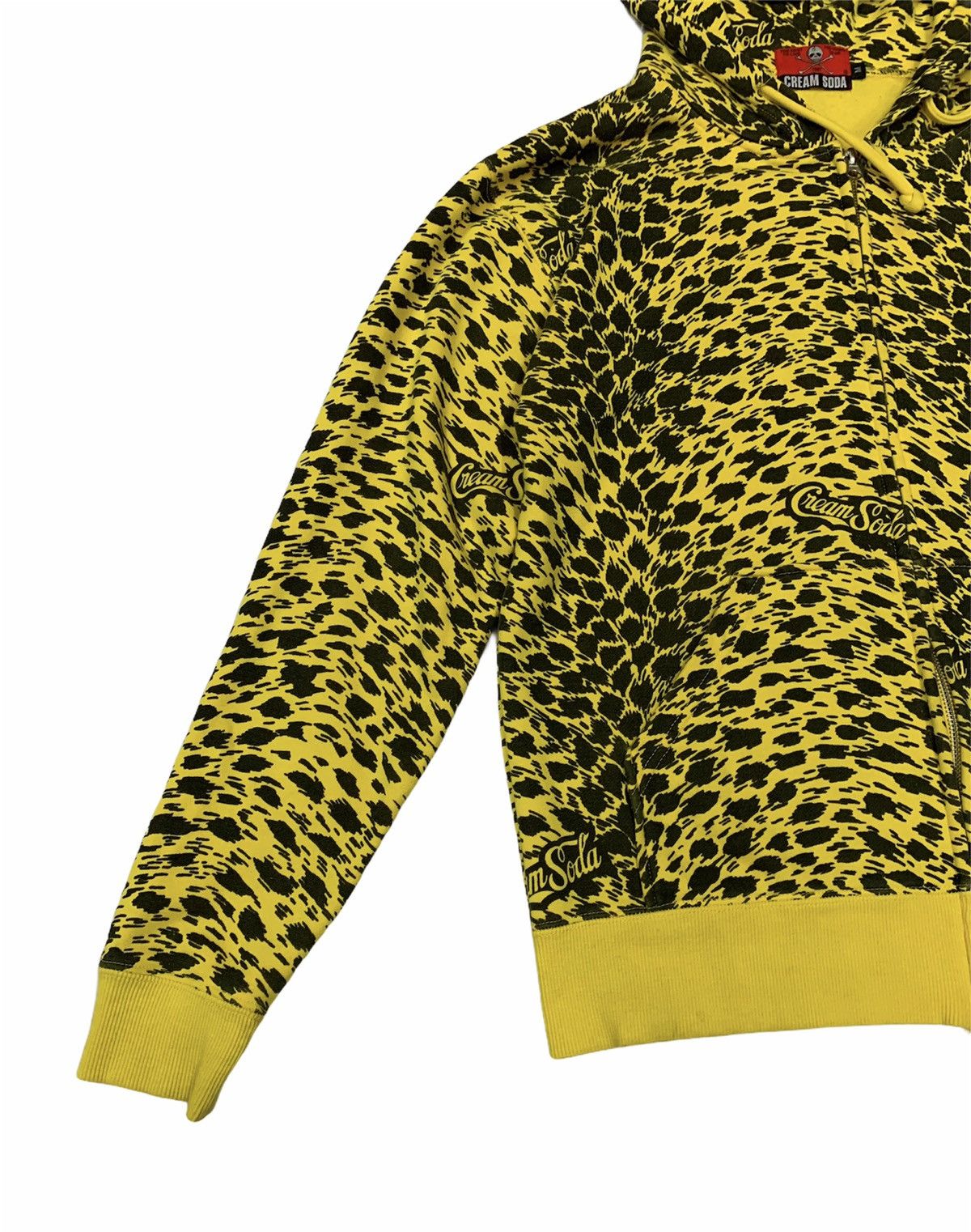 20471120 🔥CREAM SODA LEOPARD CAMO ZIPPER HOODIE Size US M / EU 48-50 / 2 - 3 Thumbnail