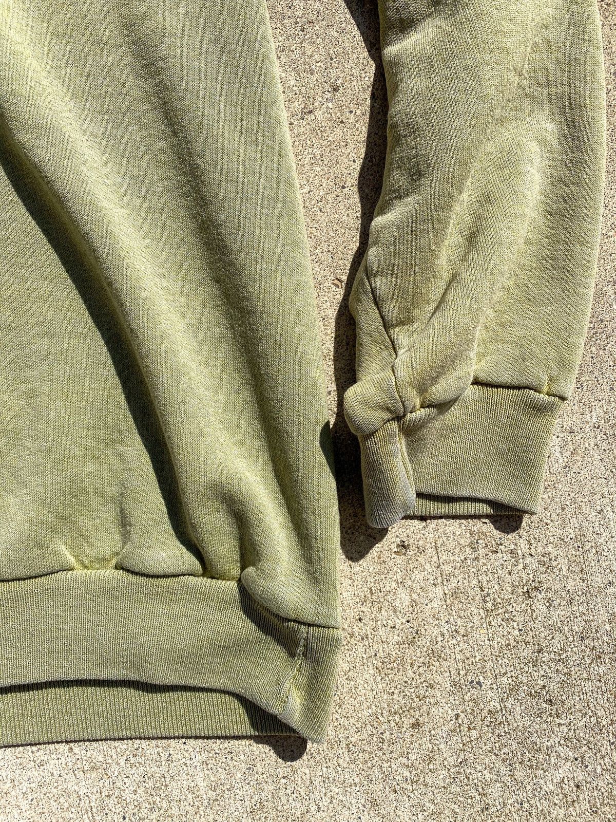 Russell Athletic × Vintage Vintage Green Sunfaded Crewneck Size US M / EU 48-50 / 2 - 4 Thumbnail