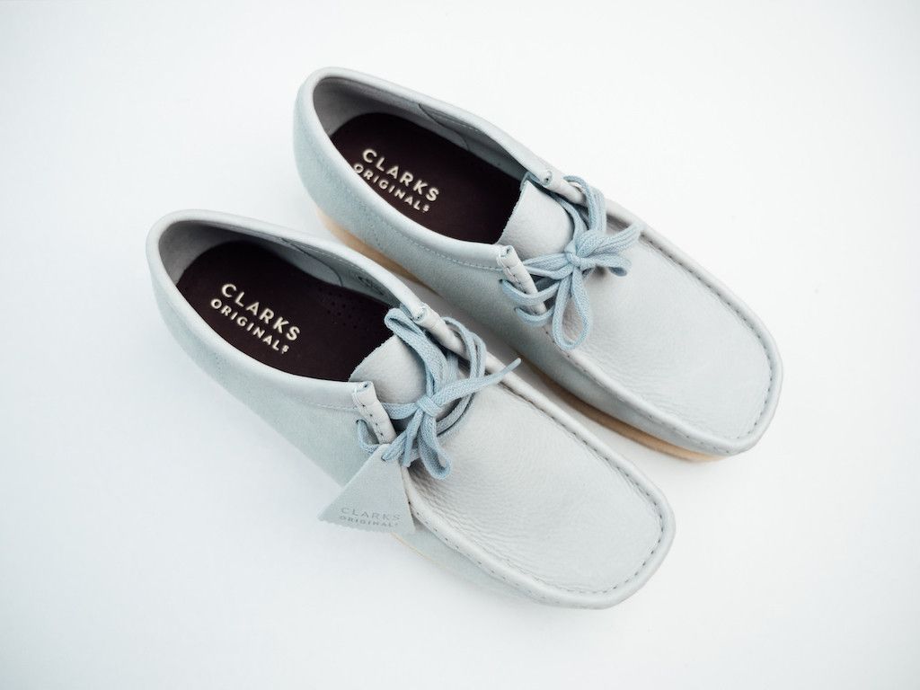 clarks wallabee light blue