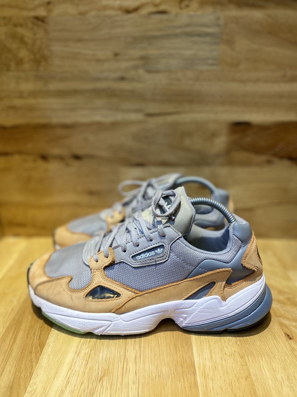 adidas falcon light granite easy orange - Main Image