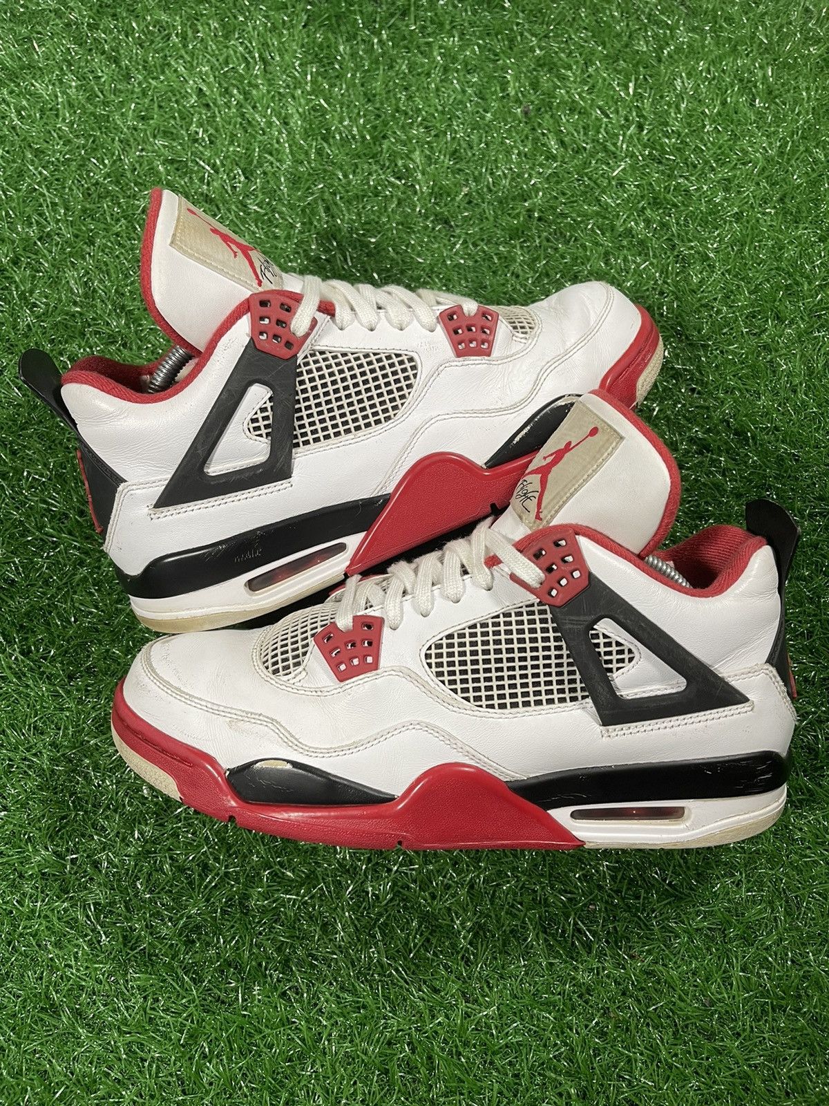 Jordan Brand Nike Air Jordan 4 Retro Fire Red 2012 Size US 10 / EU 43 - 1 Thumbnail