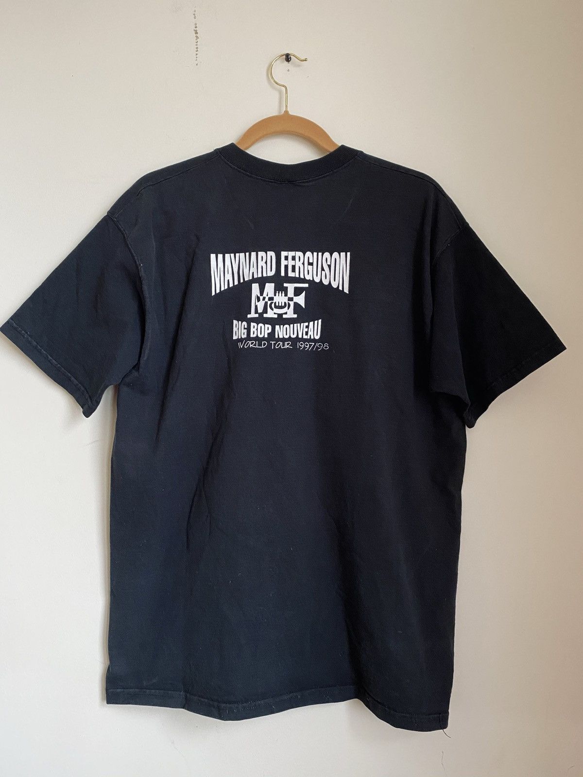 Band Tees × Vintage Vintage 1997 Maynard Ferguson world Tour Tee Size US L / EU 52-54 / 3 - 3 Thumbnail