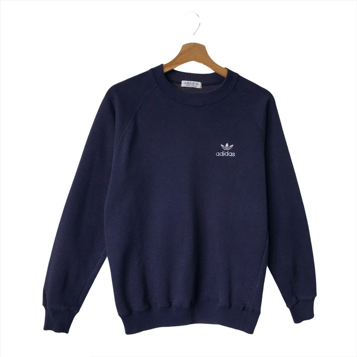 Adidas Vintage 00s Adidas Trifoil Crewneck Sweatshirt Size M Size US M / EU 48-50 / 2 - 2 Thumbnail
