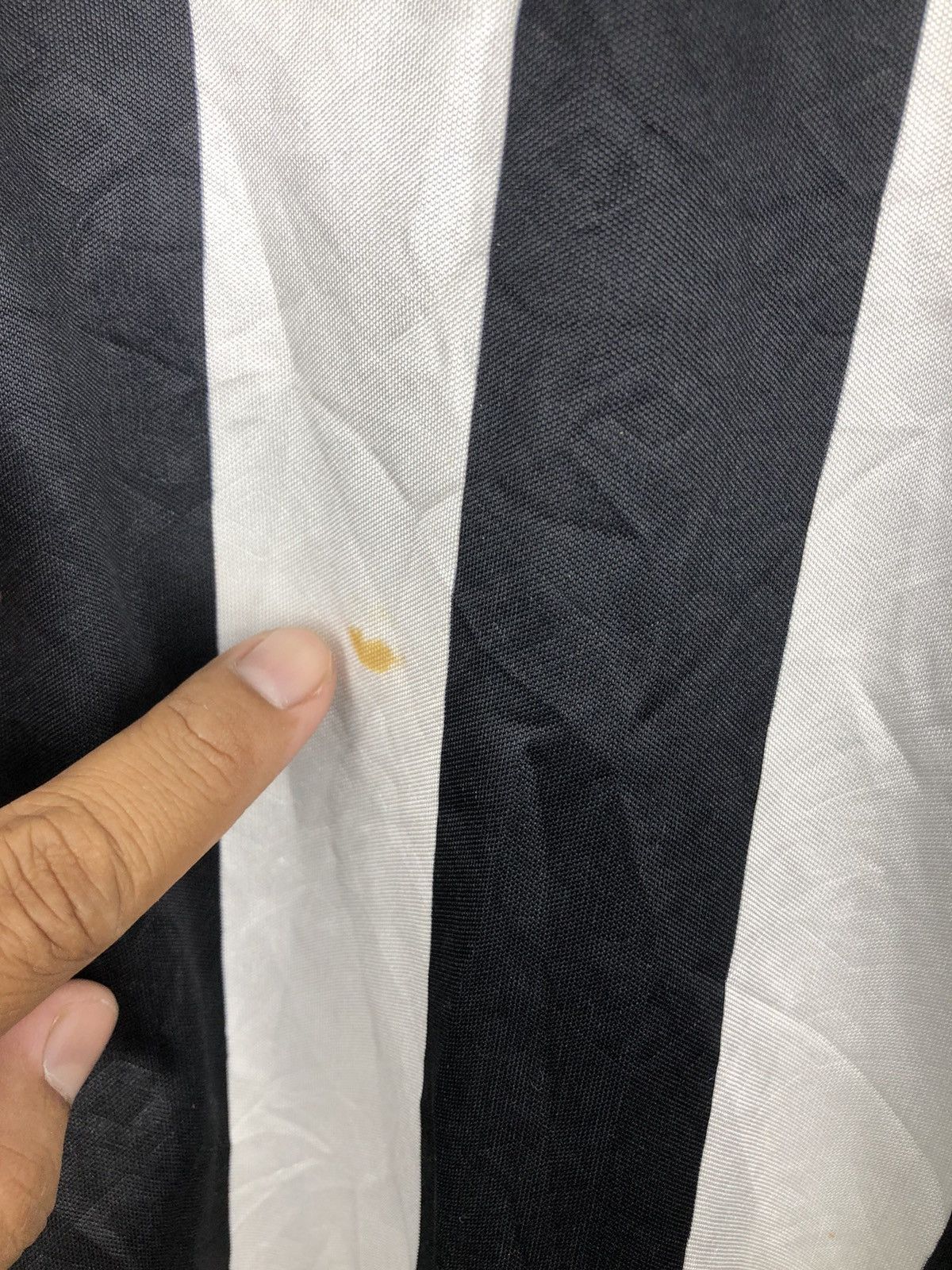 Kappa × Vintage Vintage 94/95s Juventus Italy Kappa Long Soccer Jersey Size US M / EU 48-50 / 2 - 6 Thumbnail