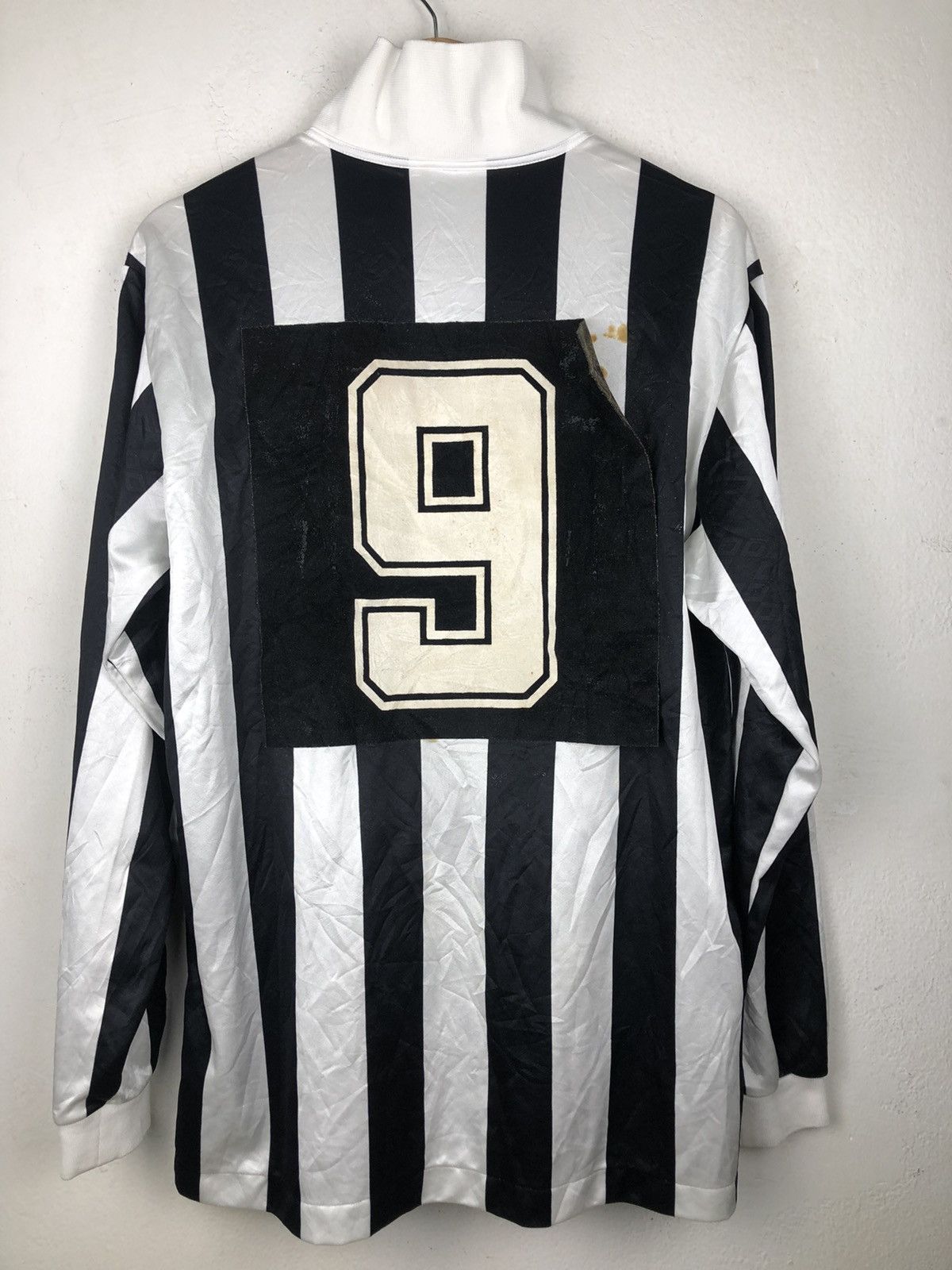 Kappa × Vintage Vintage 94/95s Juventus Italy Kappa Long Soccer Jersey Size US M / EU 48-50 / 2 - 2 Thumbnail