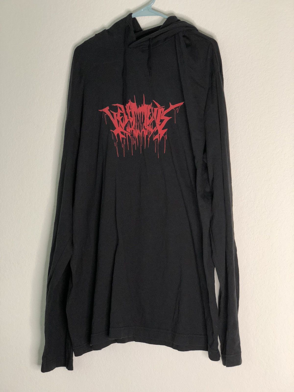 Vetements tour clearance hoodie