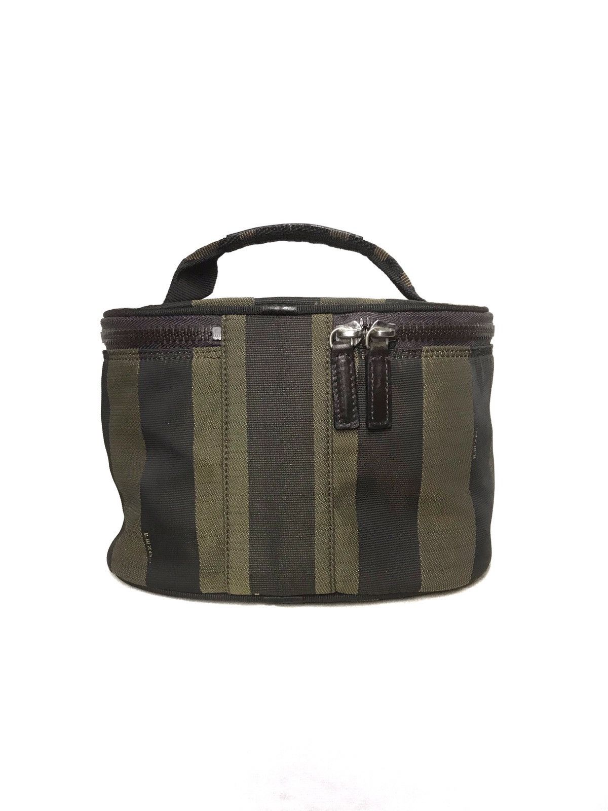 Fendi Best Offer Authentic FENDI Tote & Cosmetic Bag Size ONE SIZE - 8 Thumbnail