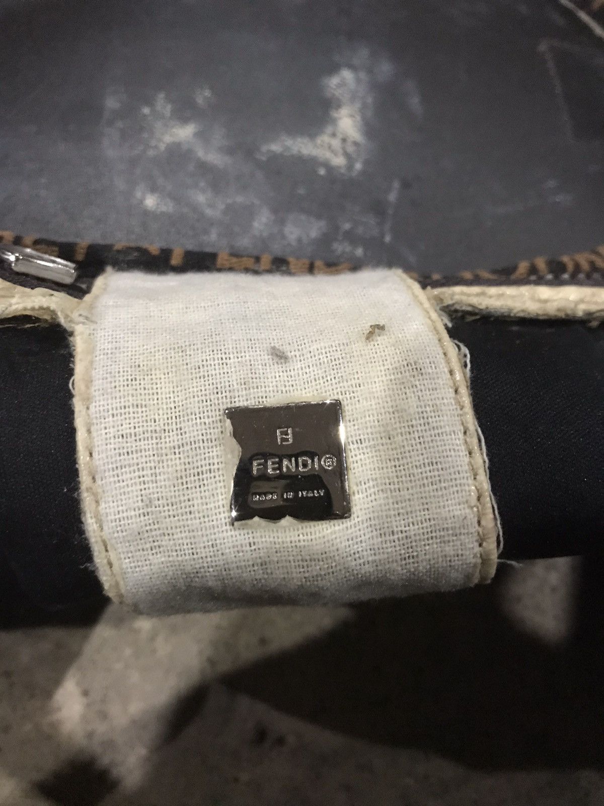 Fendi Best Offer Authentic FENDI Tote & Cosmetic Bag Size ONE SIZE - 13 Thumbnail