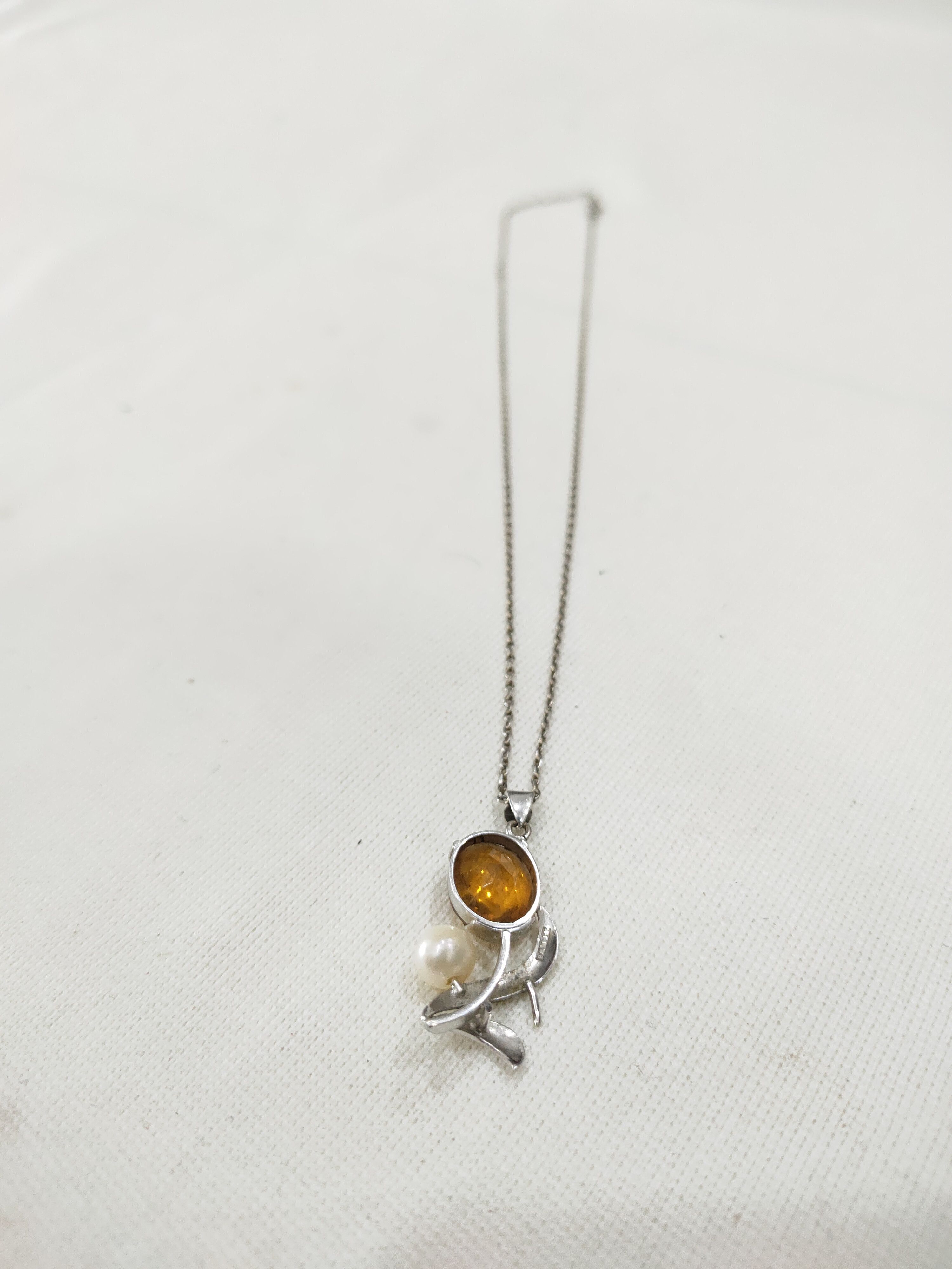 Jewelry AMBER AND PEARL PENDANT 14K WHITE GOLD PLATINUM NECKLACE Size ONE SIZE - 3 Thumbnail