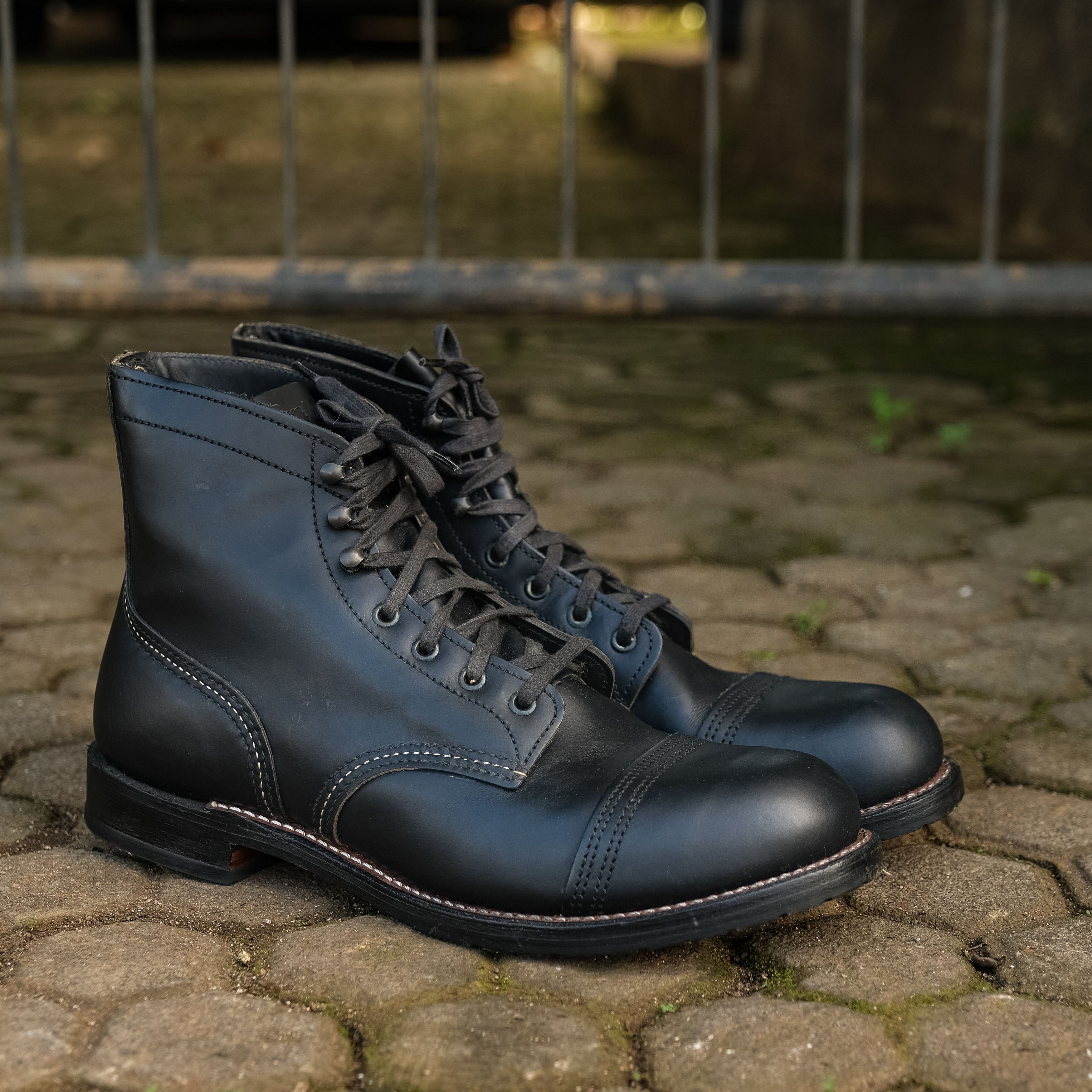 Brooks Brothers × Red Wing Redwing 9218 all blax collaboration 