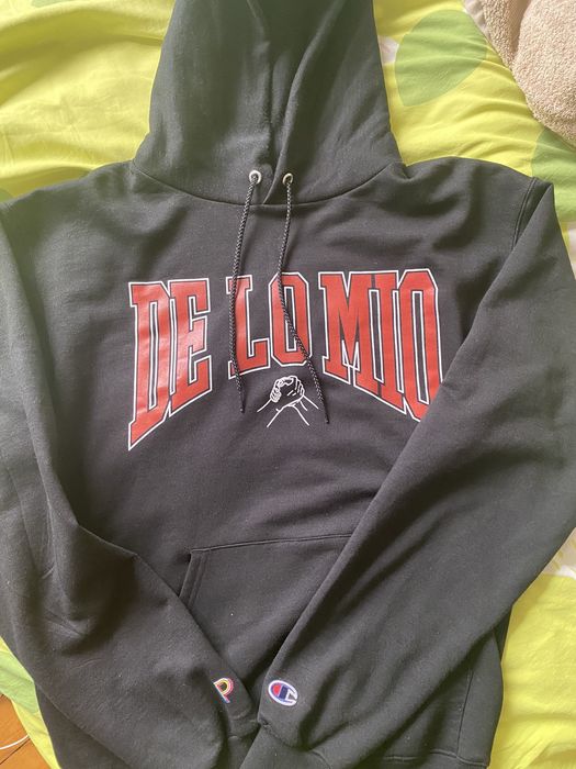 De lo mio top hoodie