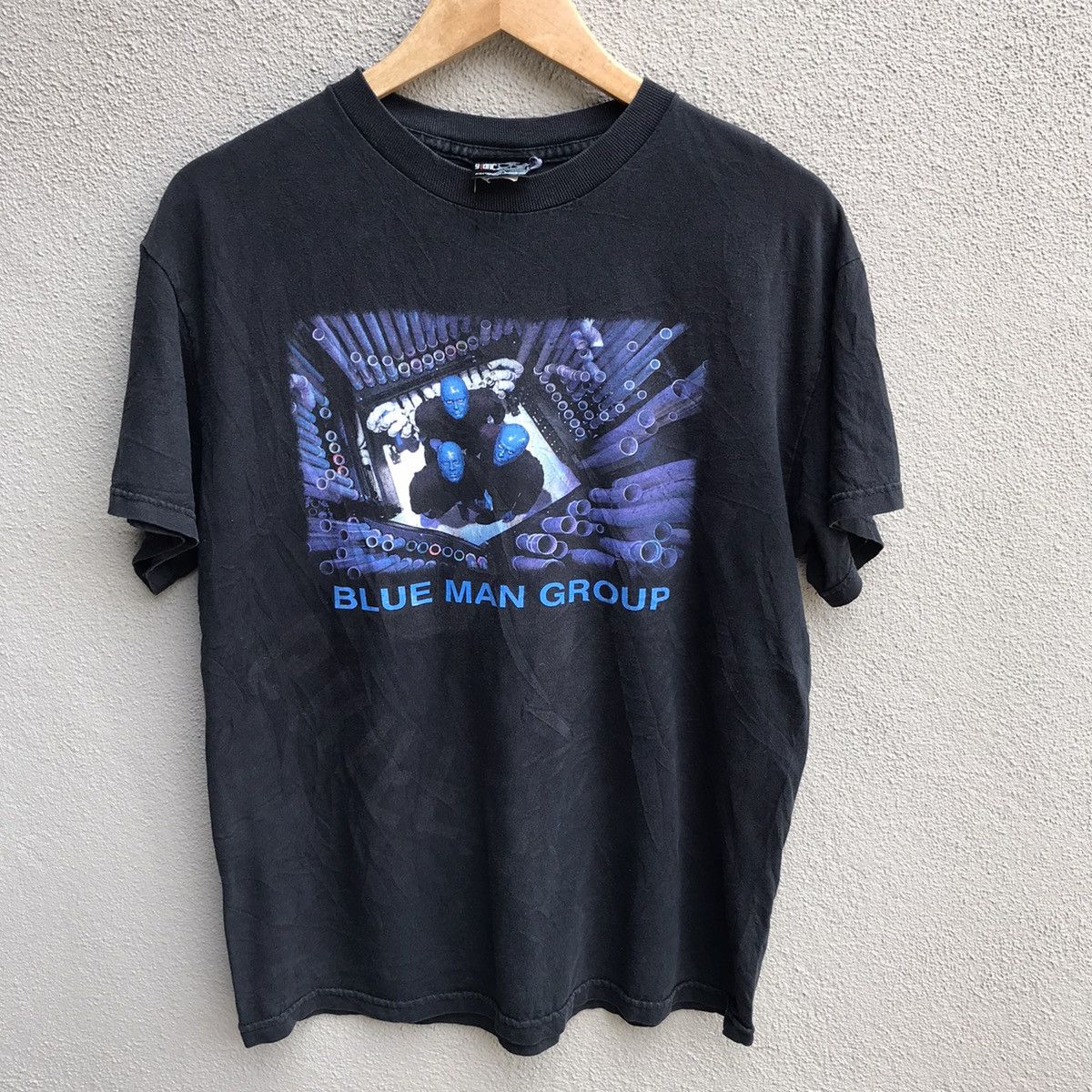 Band Tees Vintage BLUE MAN GROUP tee rock musical theatre Size US M / EU 48-50 / 2 - 2 Thumbnail