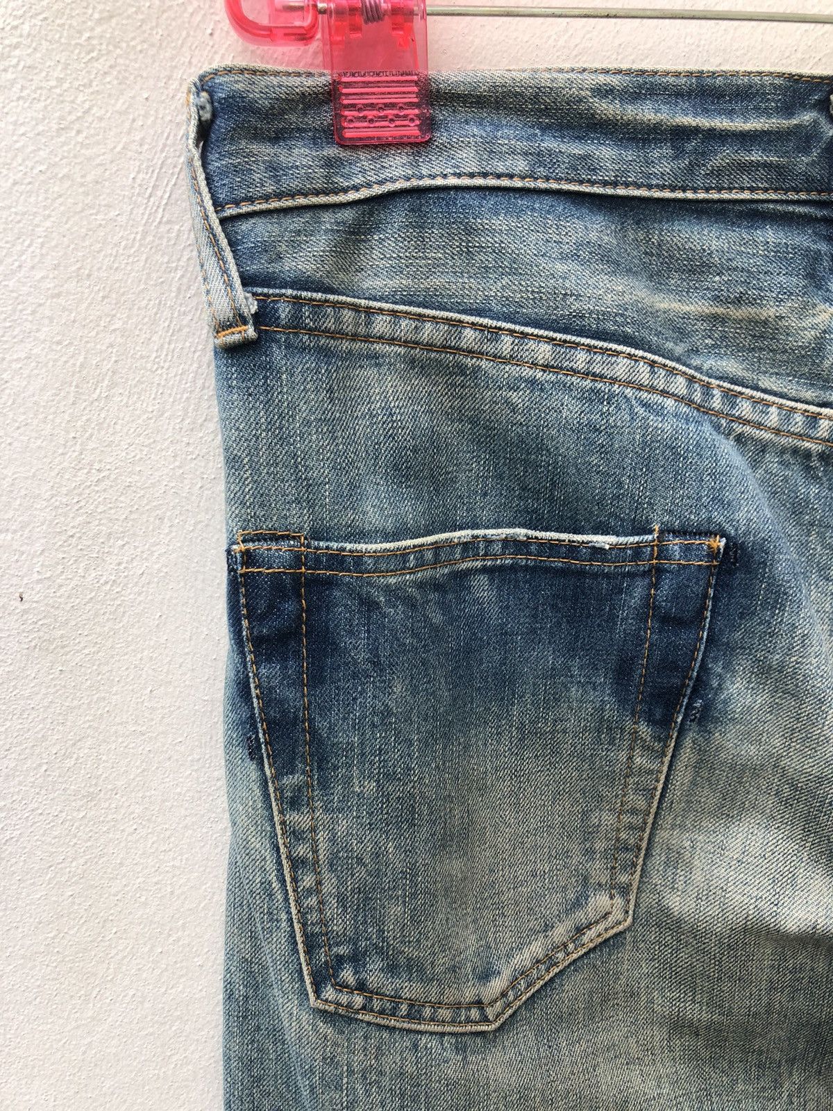 Japanese Brand Muveil Japan Dirty Distressed Selvedge Denim Jeans Size US 31 - 11 Thumbnail