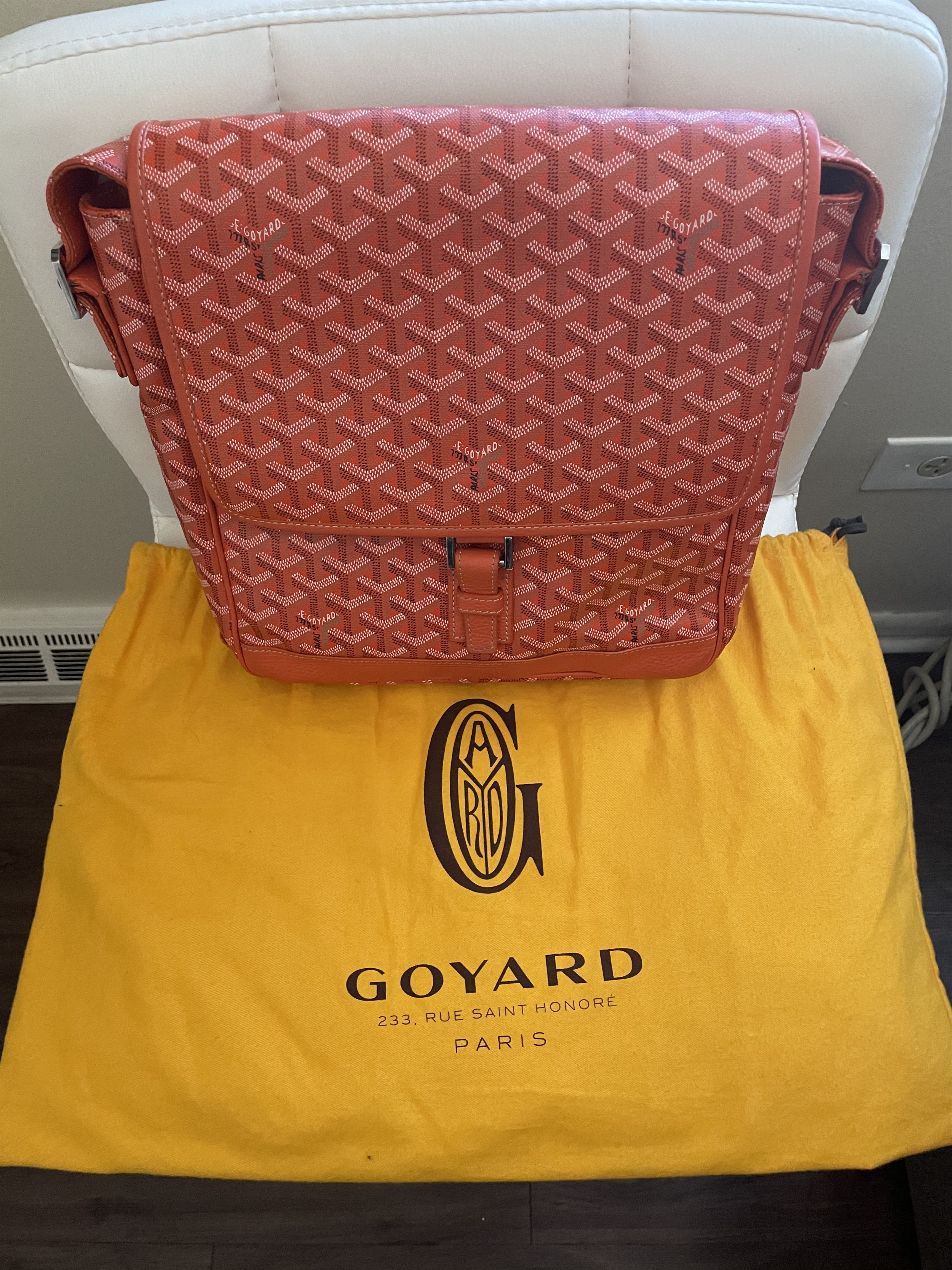 Goyard Goyard messenger bag Grailed