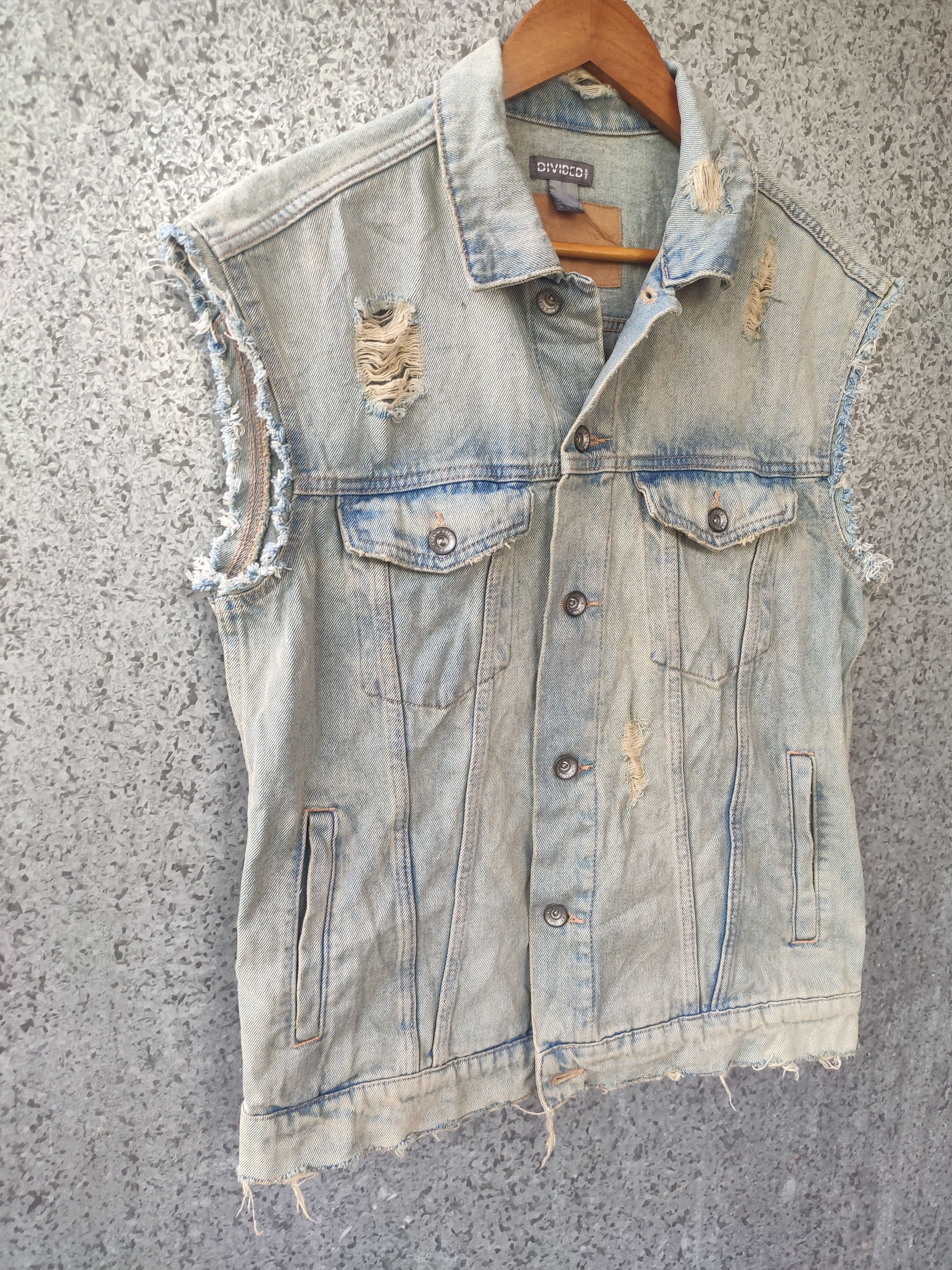 Seditionaries 🔥 Distressed Denim H&M vest Seditionaries Size US S / EU 44-46 / 1 - 3 Thumbnail