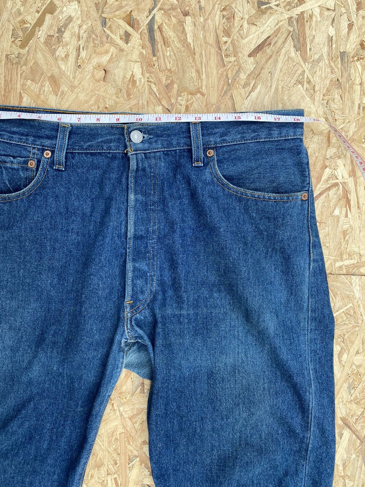 Levi's Vintage Levis 501 fly button non selvedge jeans Size US 37 - 8 Thumbnail