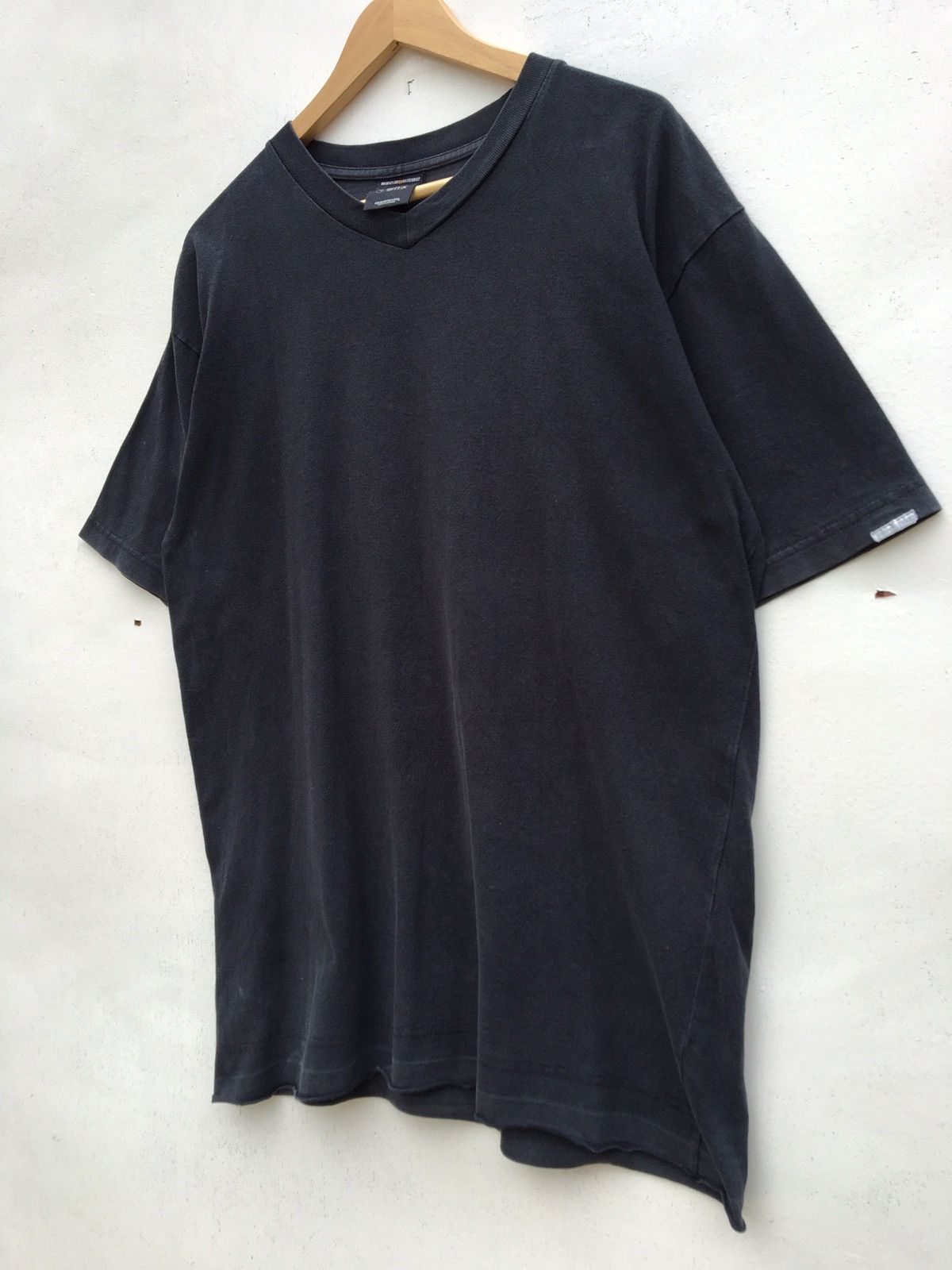 Neighborhood Rare Vintage SS03 Neighborhood Printed Spellout Tshirt Size US L / EU 52-54 / 3 - 10 Thumbnail