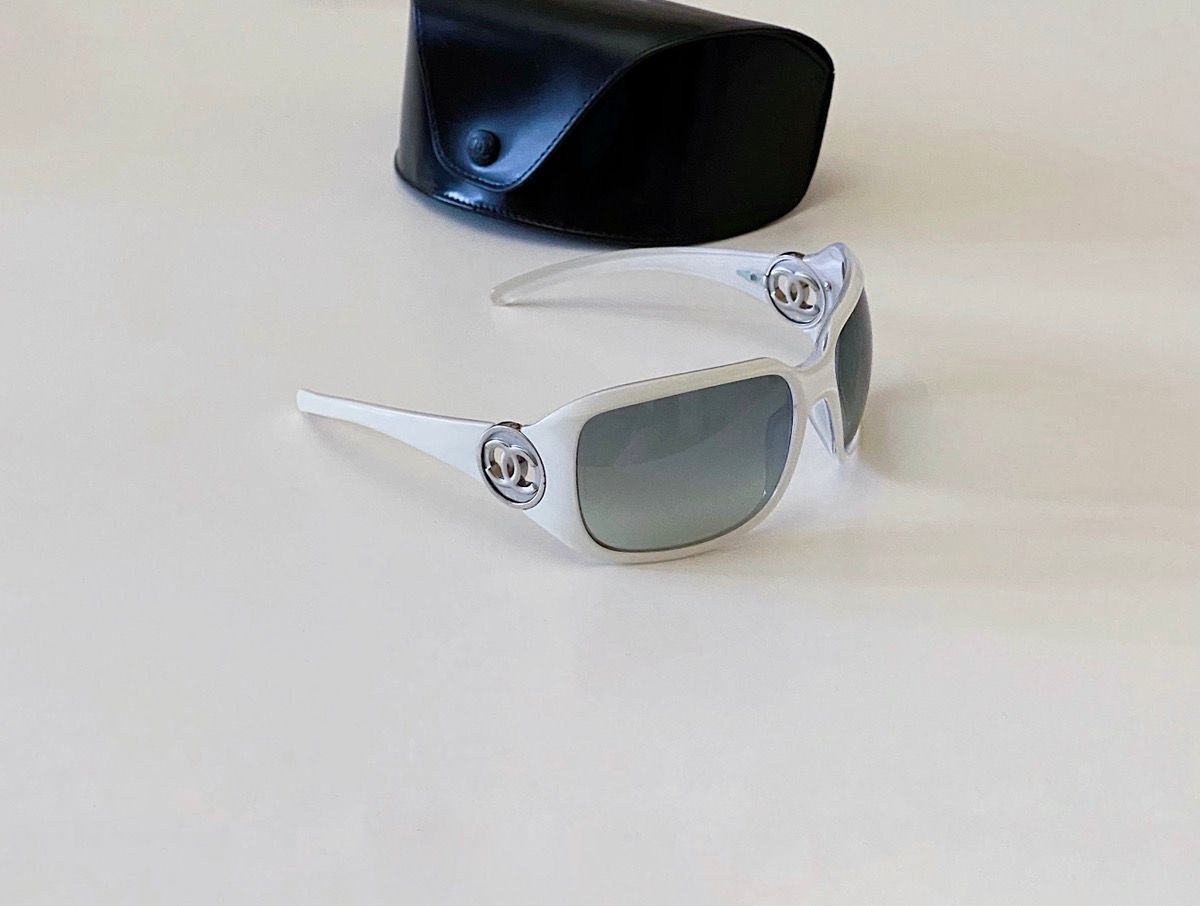 Chanel CHANEL CC Logo White 6023 Sunglasses