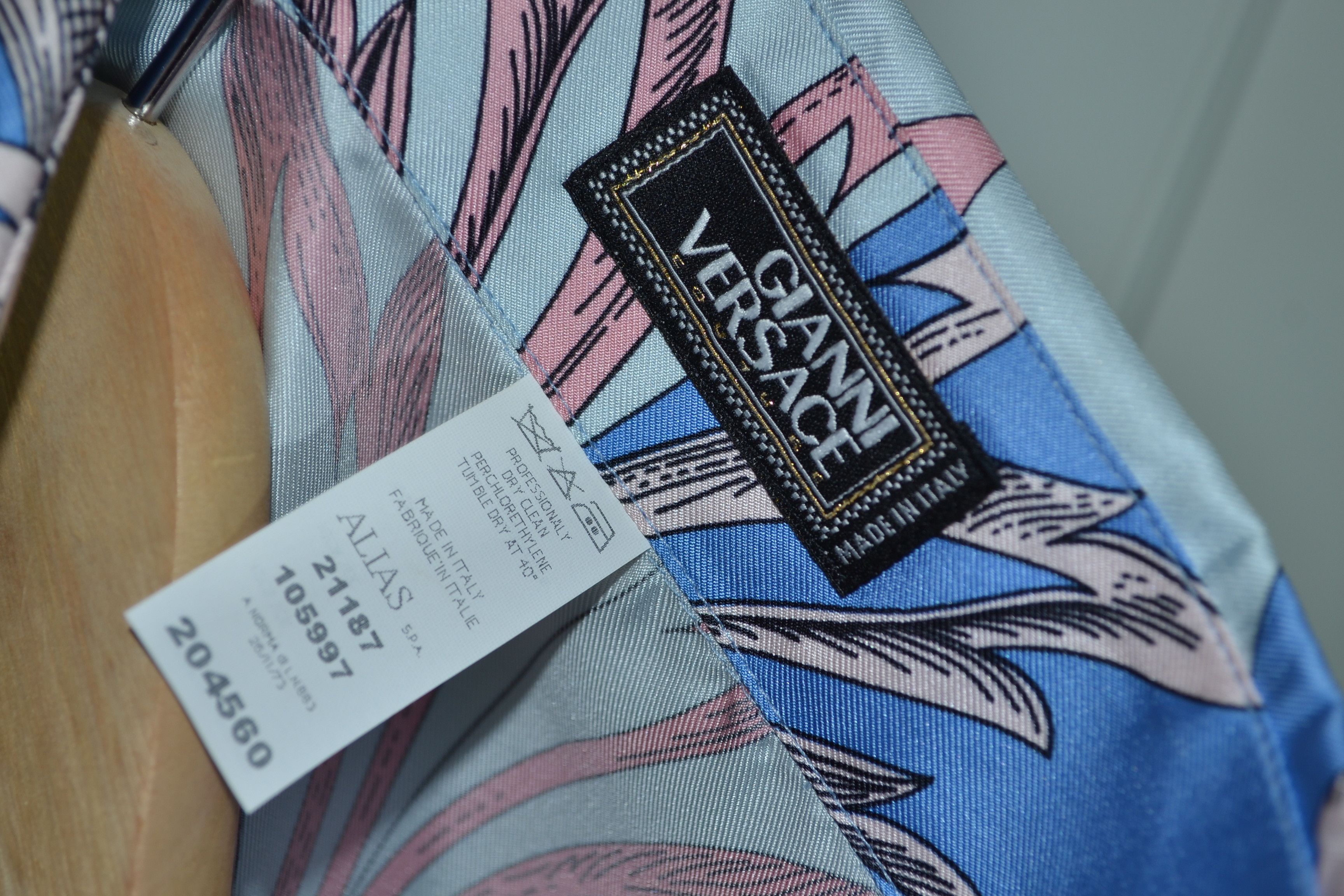 Versace NEW Gianni Versace 1990s Silk Shirt 54 Size Baroque Size US L / EU 52-54 / 3 - 9 Thumbnail