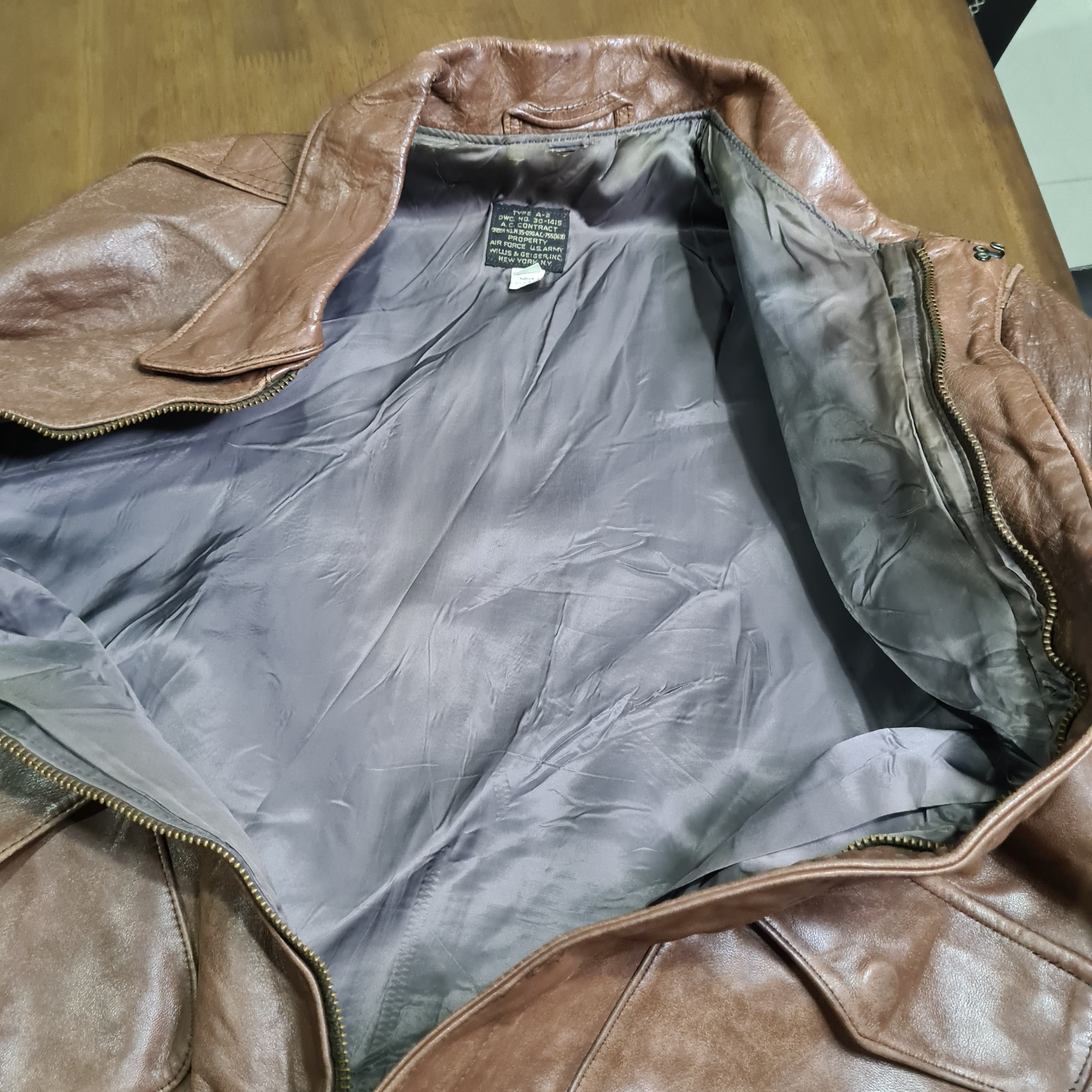 Willis & Geiger Rare Willis & geiger A-2 type flight jacket Size US L / EU 52-54 / 3 - 10 Thumbnail