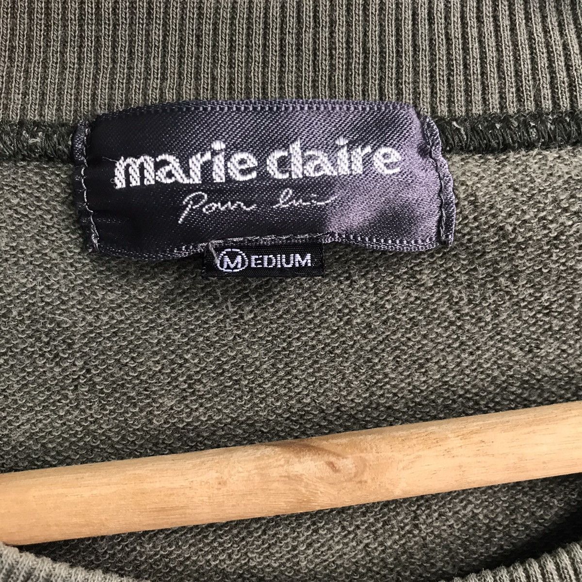 Japanese Brand Marie Clare Embroidered Crewneck Sweatshirt Sun Faded Size M Size US M / EU 48-50 / 2 - 7 Thumbnail