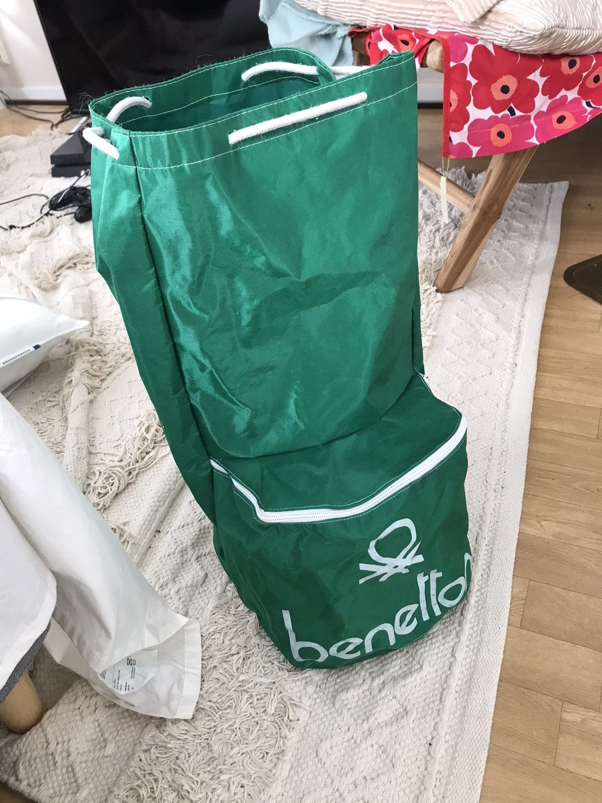 Benetton duffle bag discount 90s