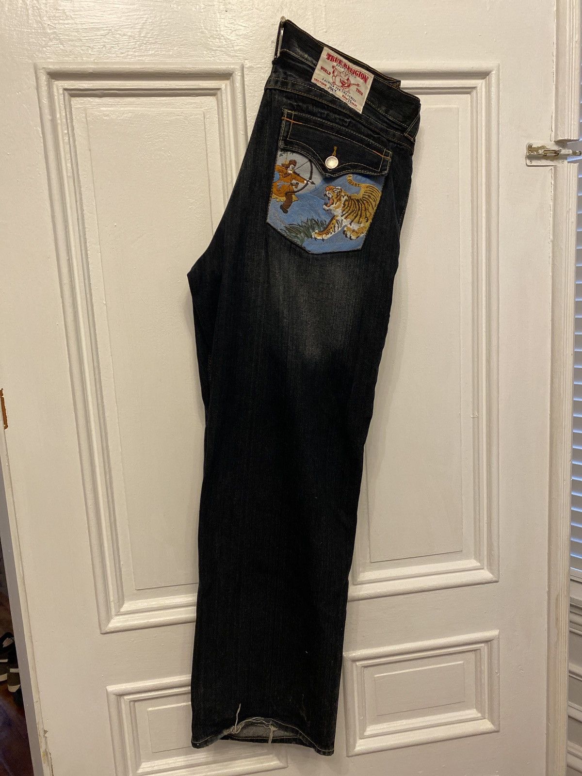 今年人気のブランド品や World Religion True Religion True Tour Rear Tiger 36 Joey パンツ