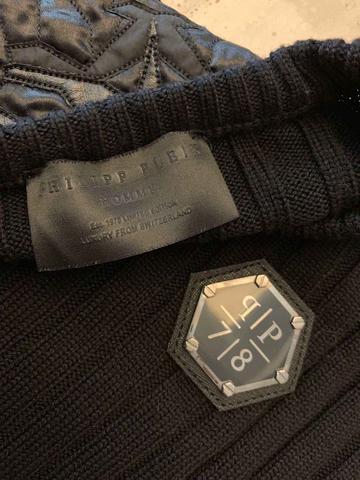 Philipp Plein Leather patchwork metal logo comfortable sweater Size US L / EU 52-54 / 3 - 3 Thumbnail