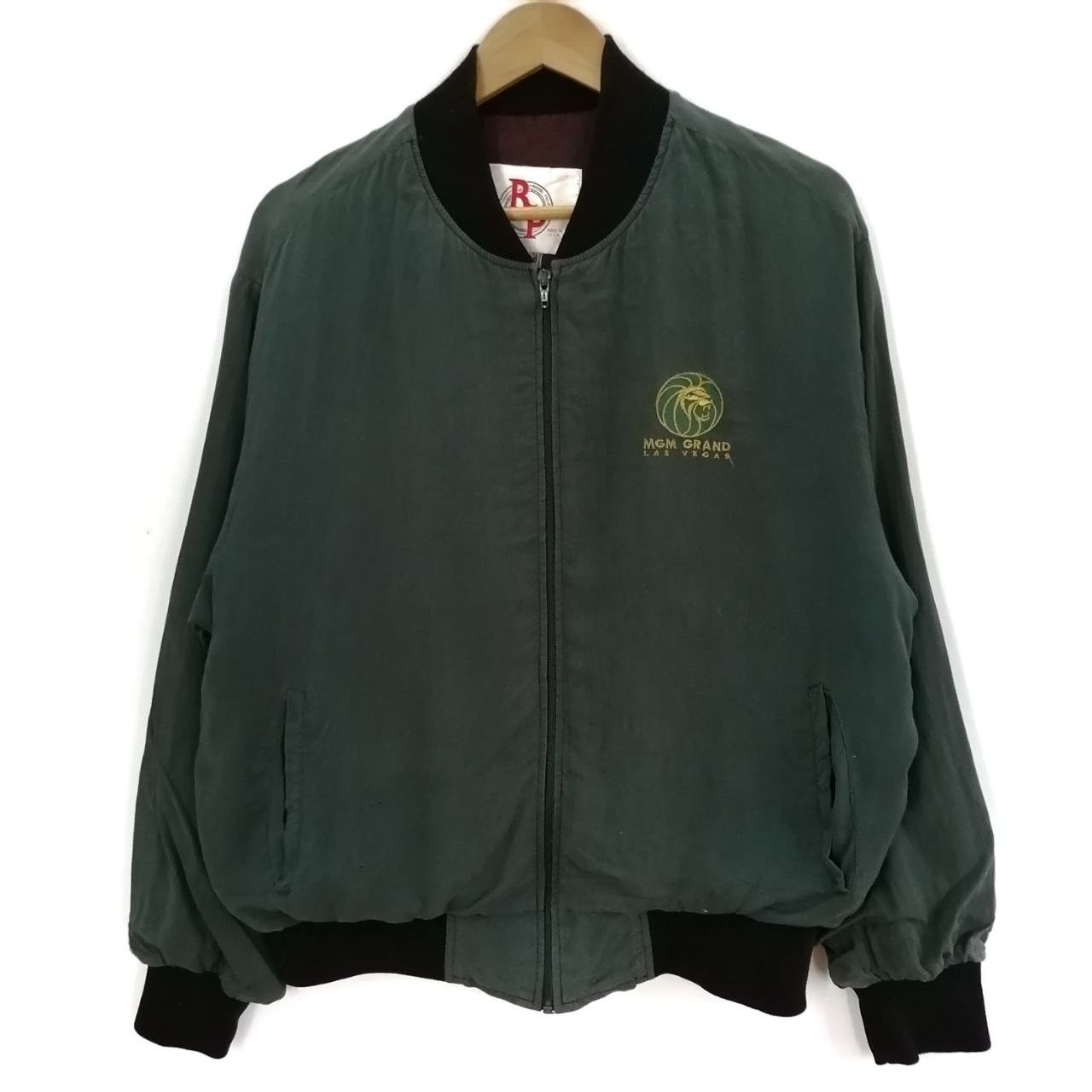 Other 🔥Vtg Mgm Las Vages Bomber Jacket Style Army Green Colour Size US XL / EU 56 / 4 - 1 Thumbnail