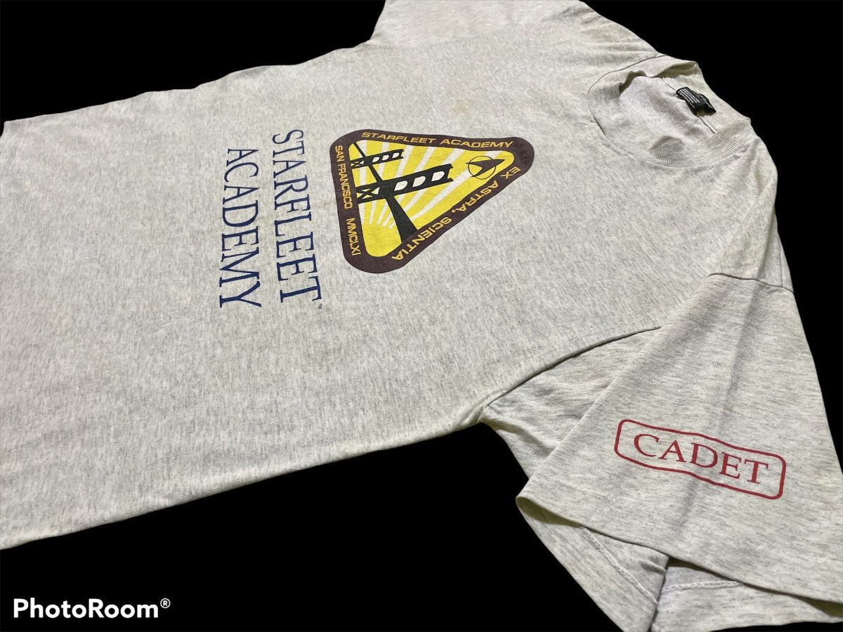 Vintage Vintage Star Trek Size US L / EU 52-54 / 3 - 4 Thumbnail