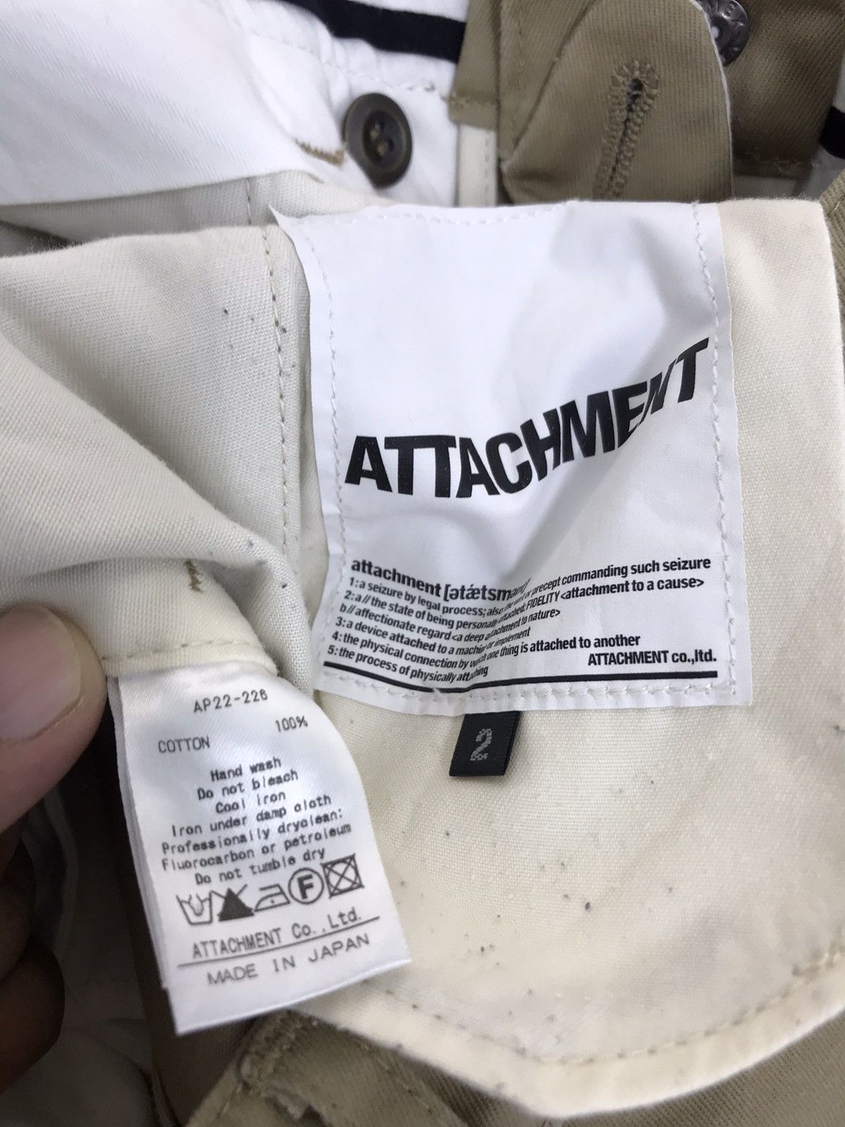 Attachment Attachment Cropped Pant Khaki Regular Straight 1🟦5 Size US 30 / EU 46 - 5 Thumbnail