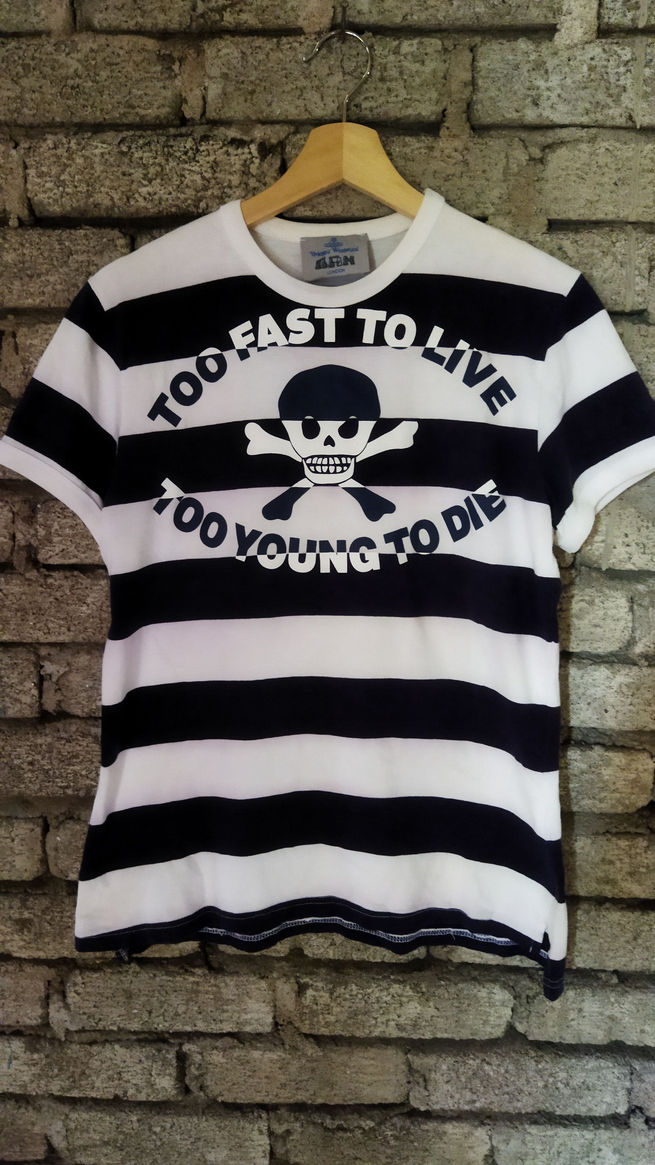 Designer × Vivienne Westwood Vivienne Westwood Too Fast T-Shirt Size US S / EU 44-46 / 1 - 2 Thumbnail